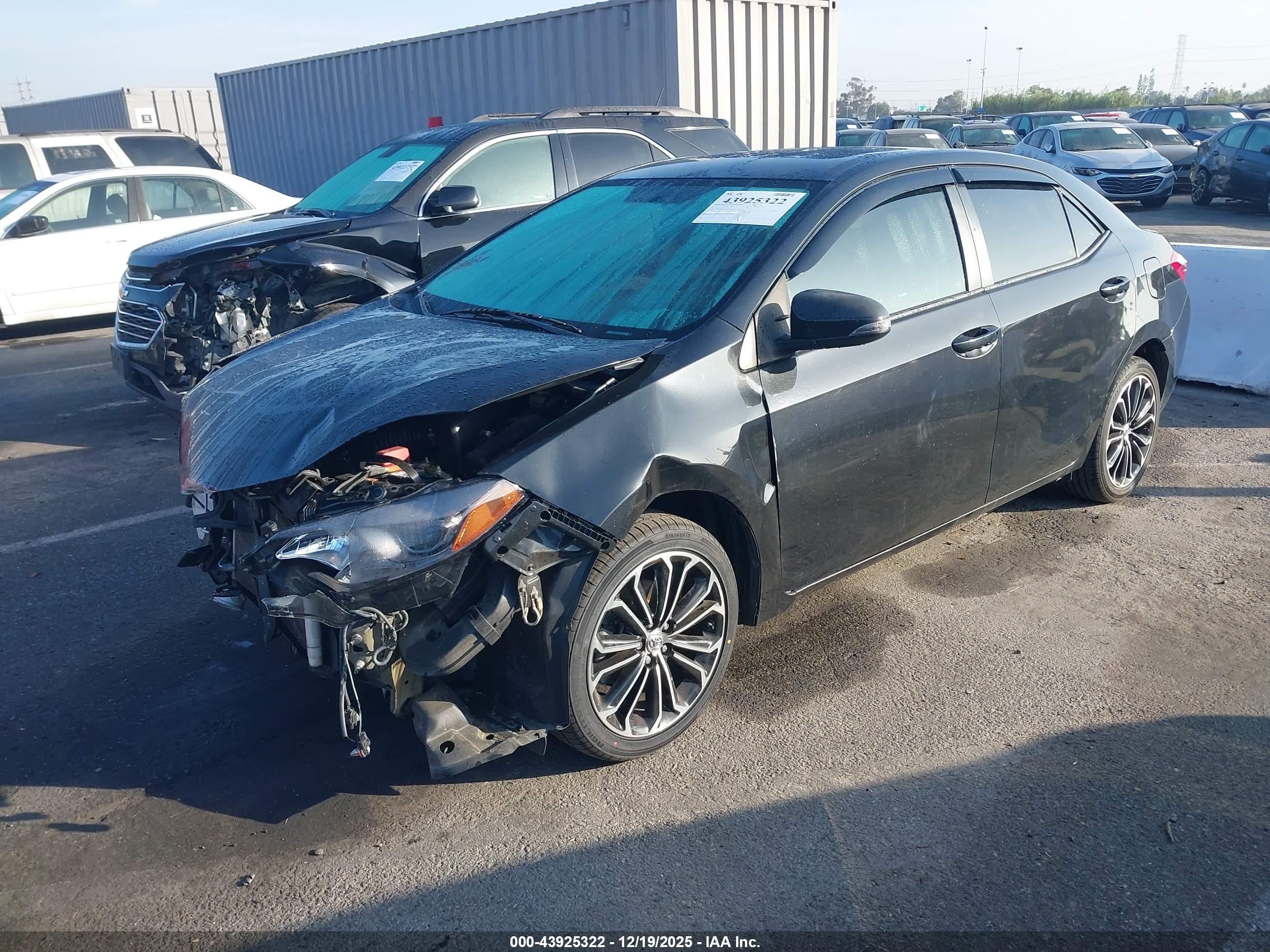 TOYOTA COROLLA image 2