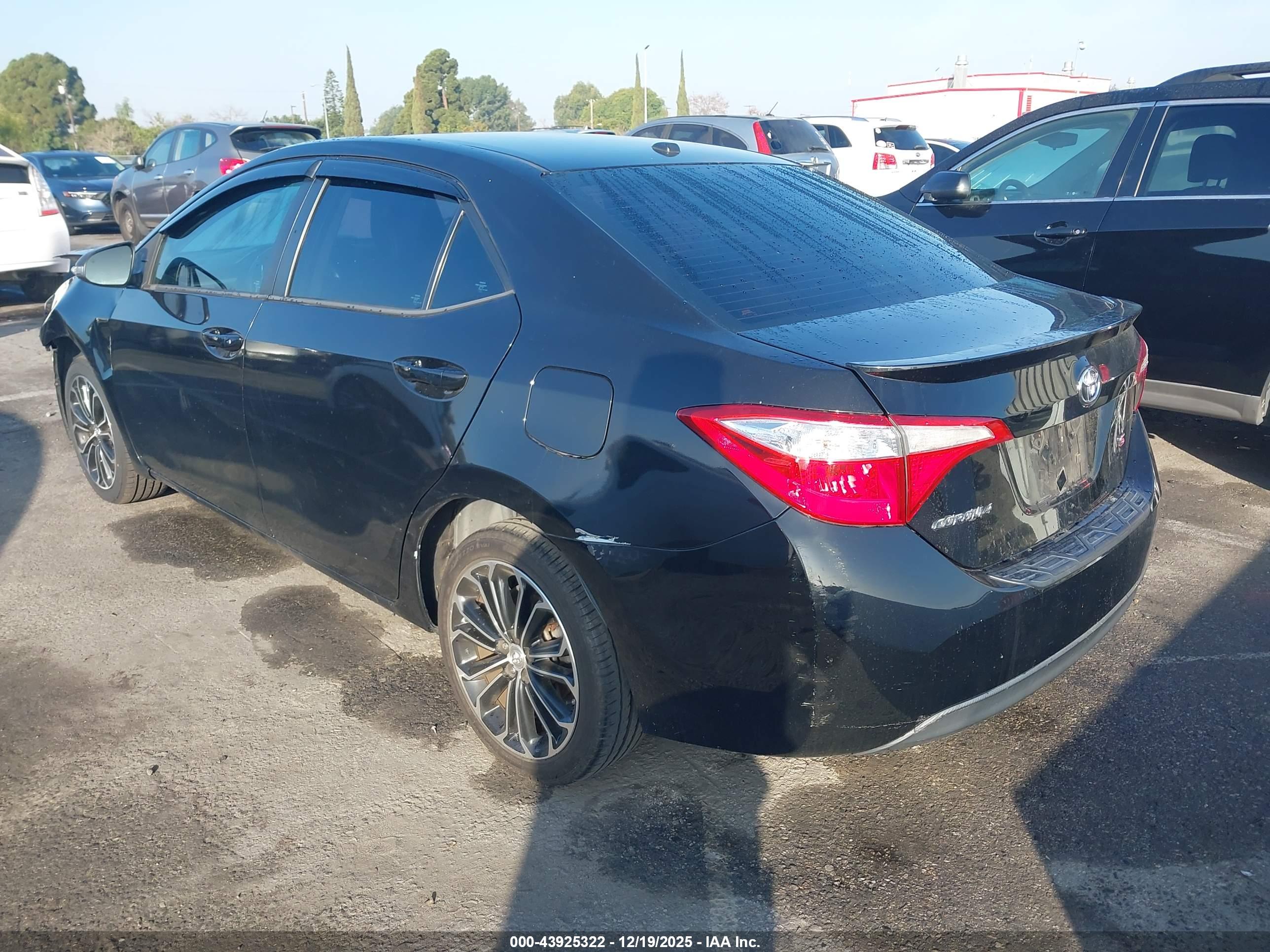TOYOTA COROLLA image 3