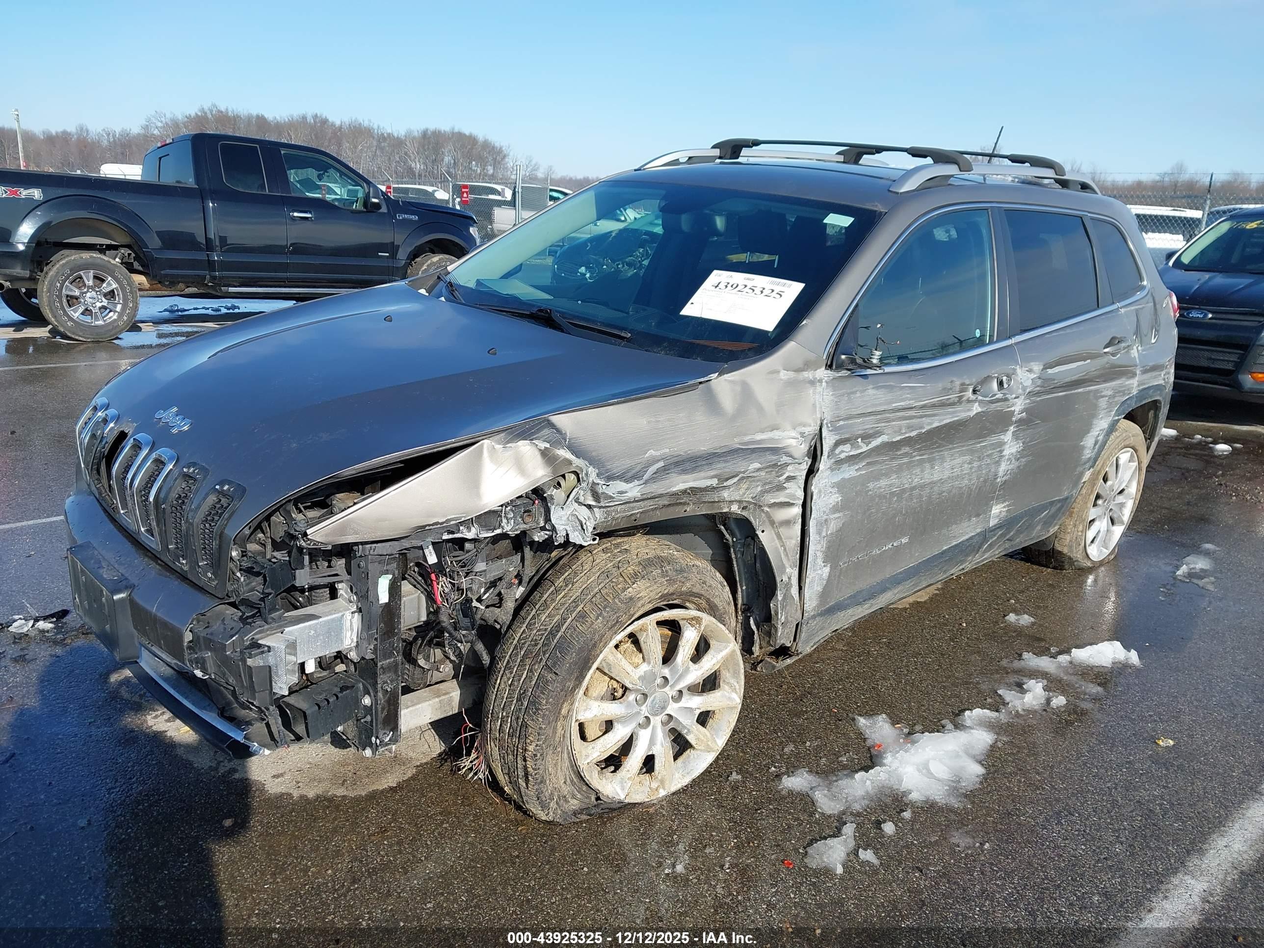 JEEP CHEROKEE image 2