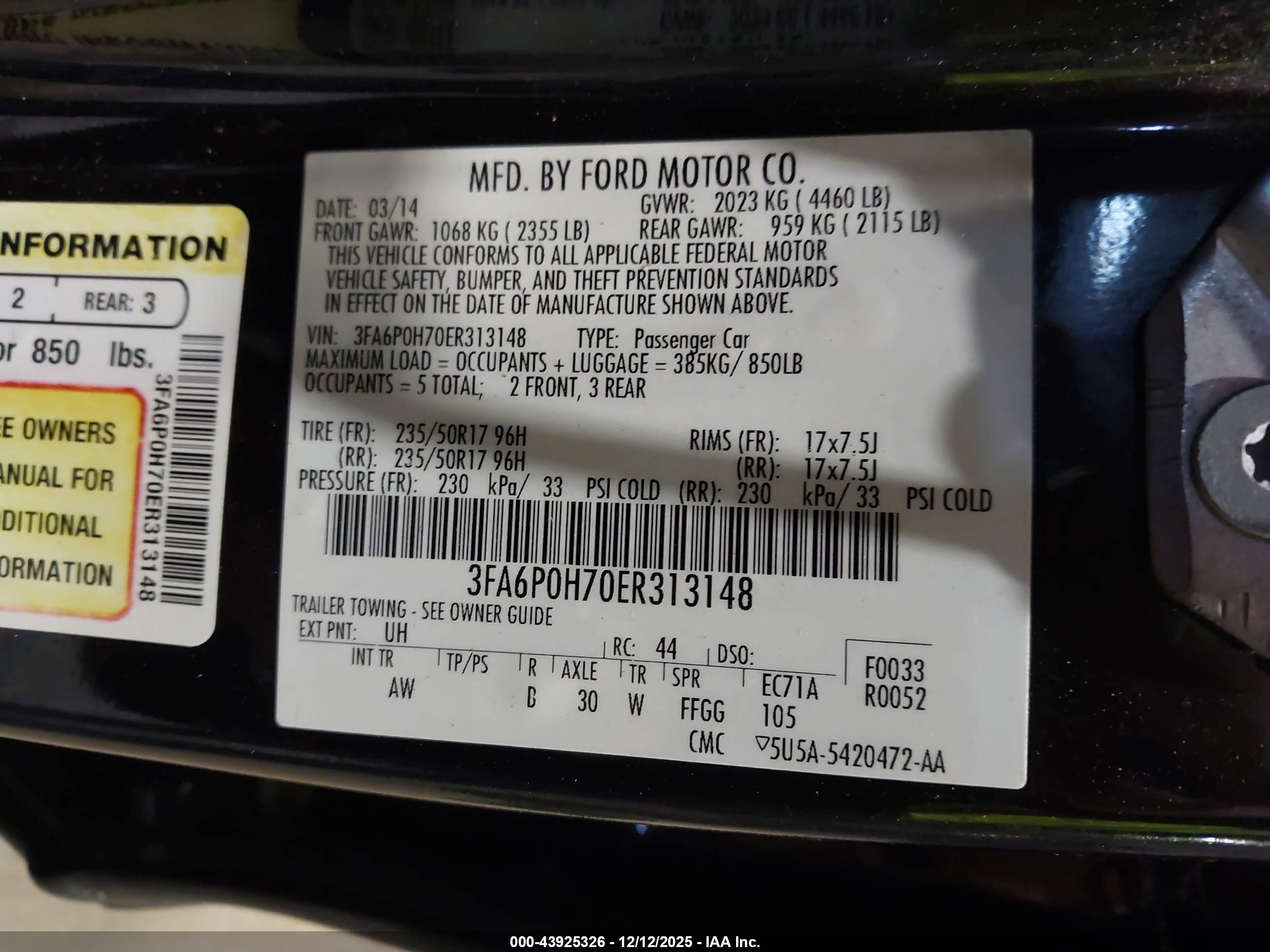 FORD FUSION image 9