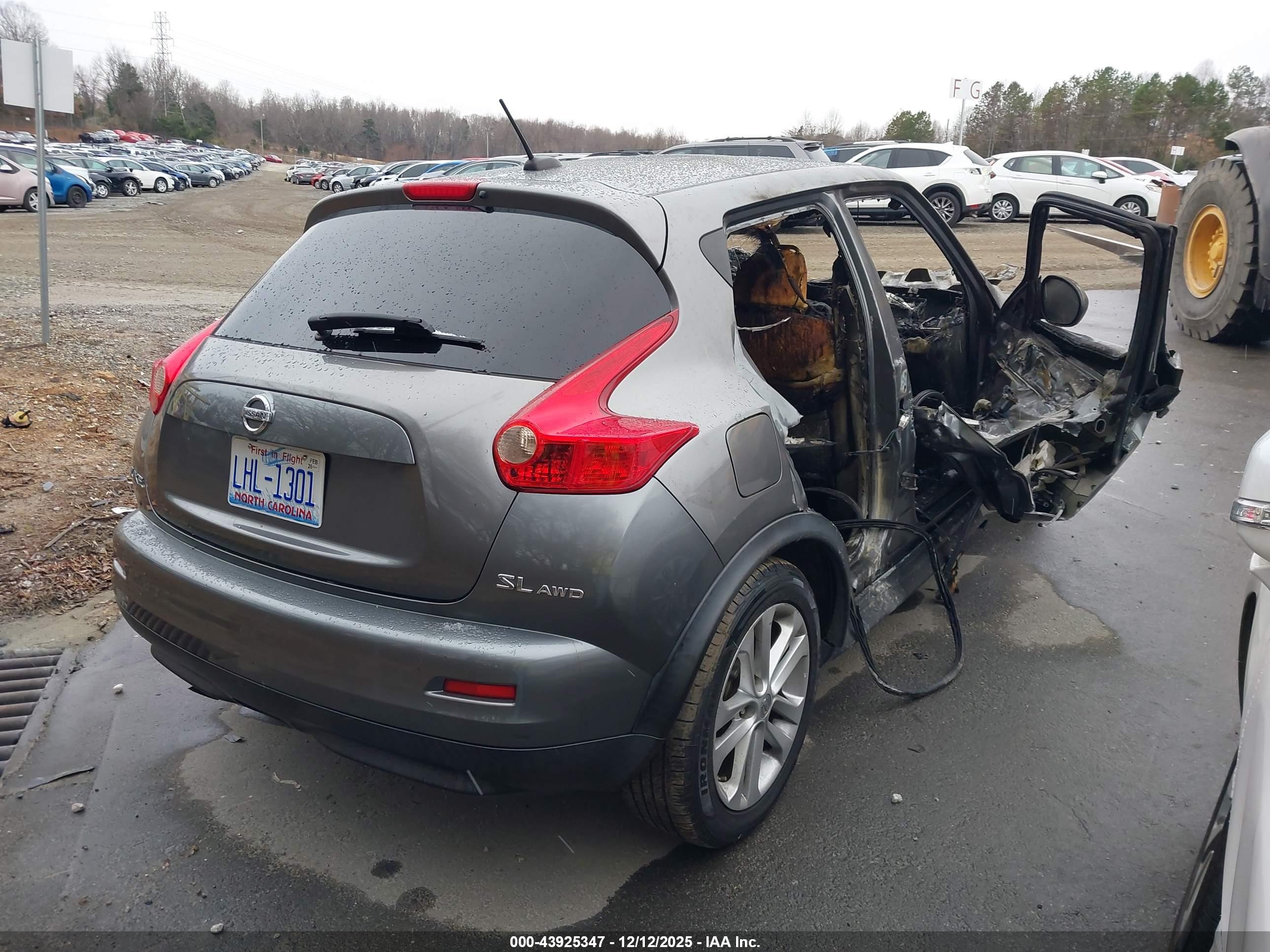NISSAN JUKE image 4