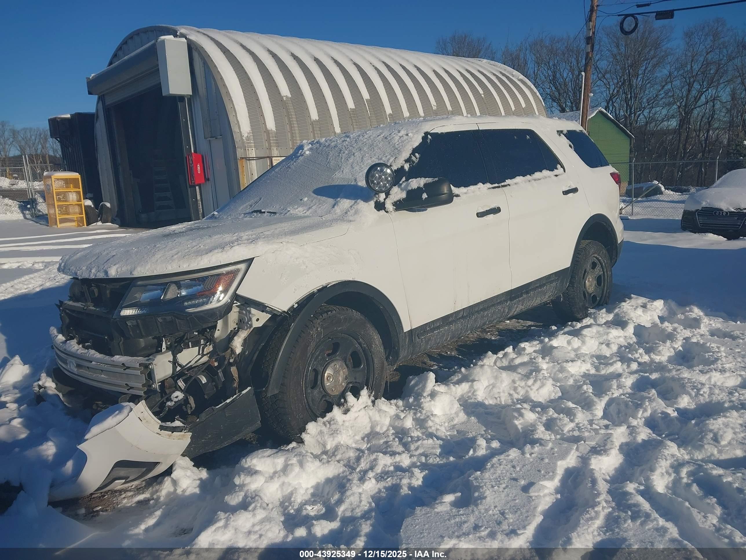 FORD UTILITY image 2