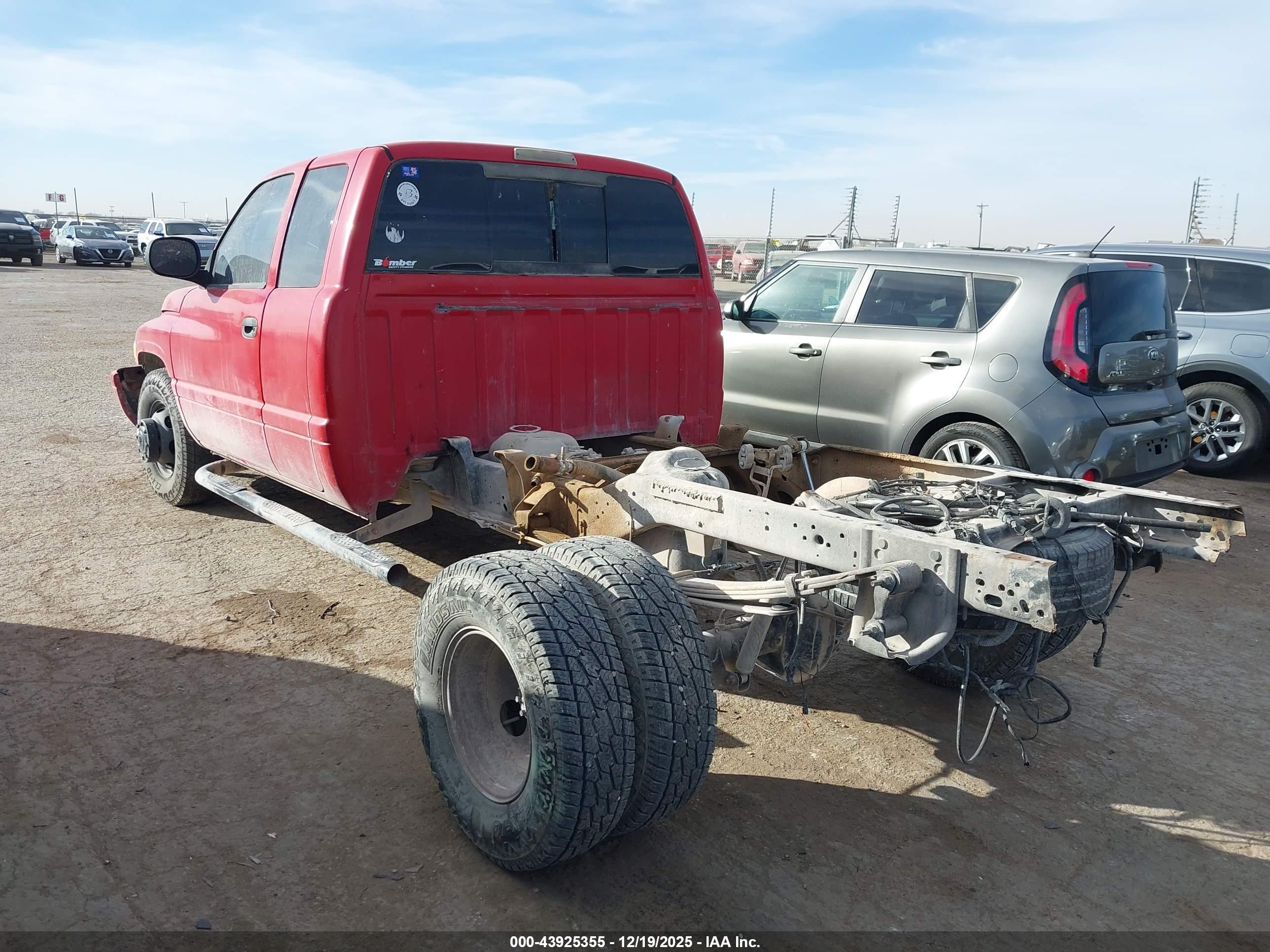 DODGE RAM image 3
