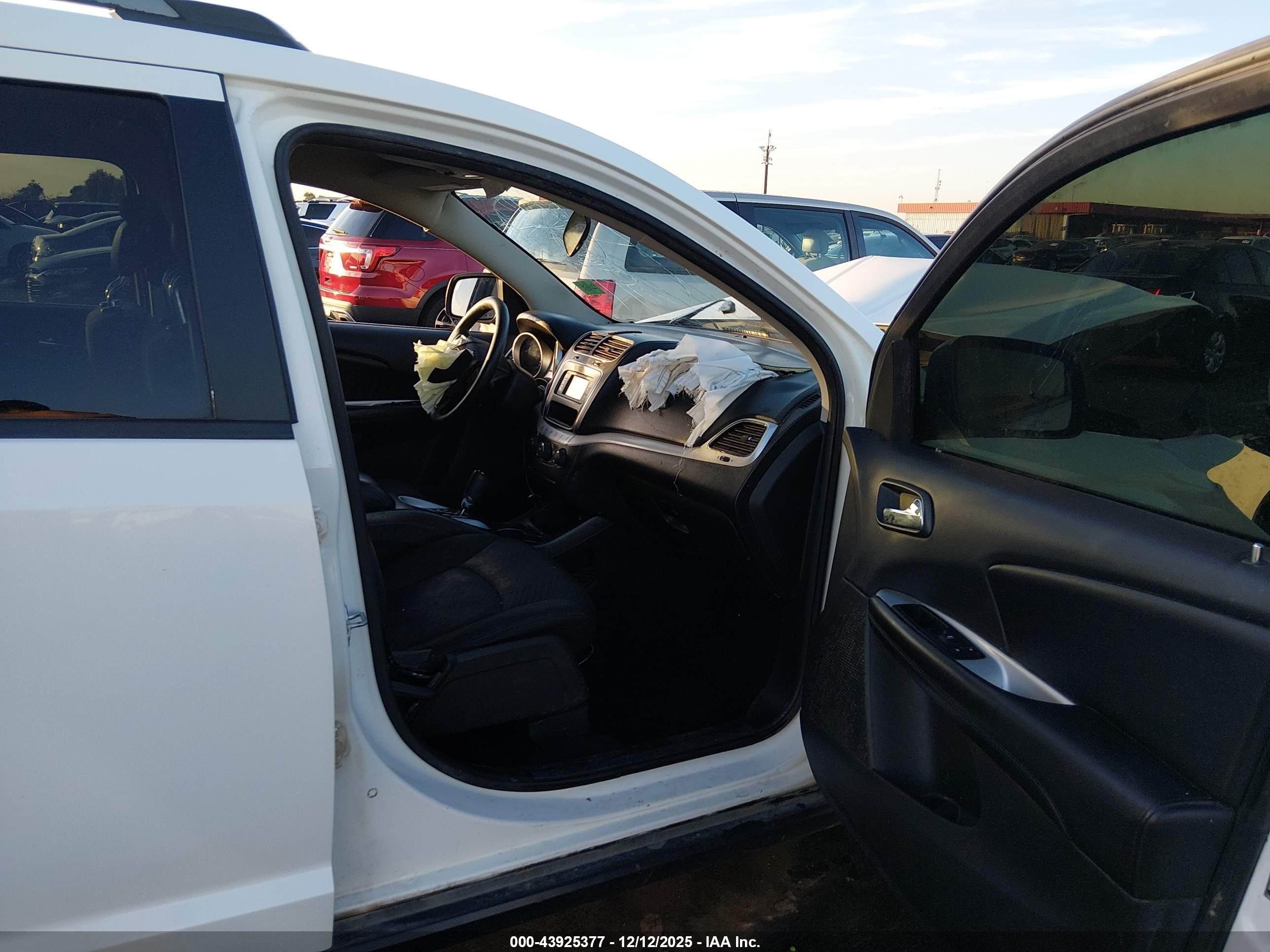DODGE JOURNEY image 5