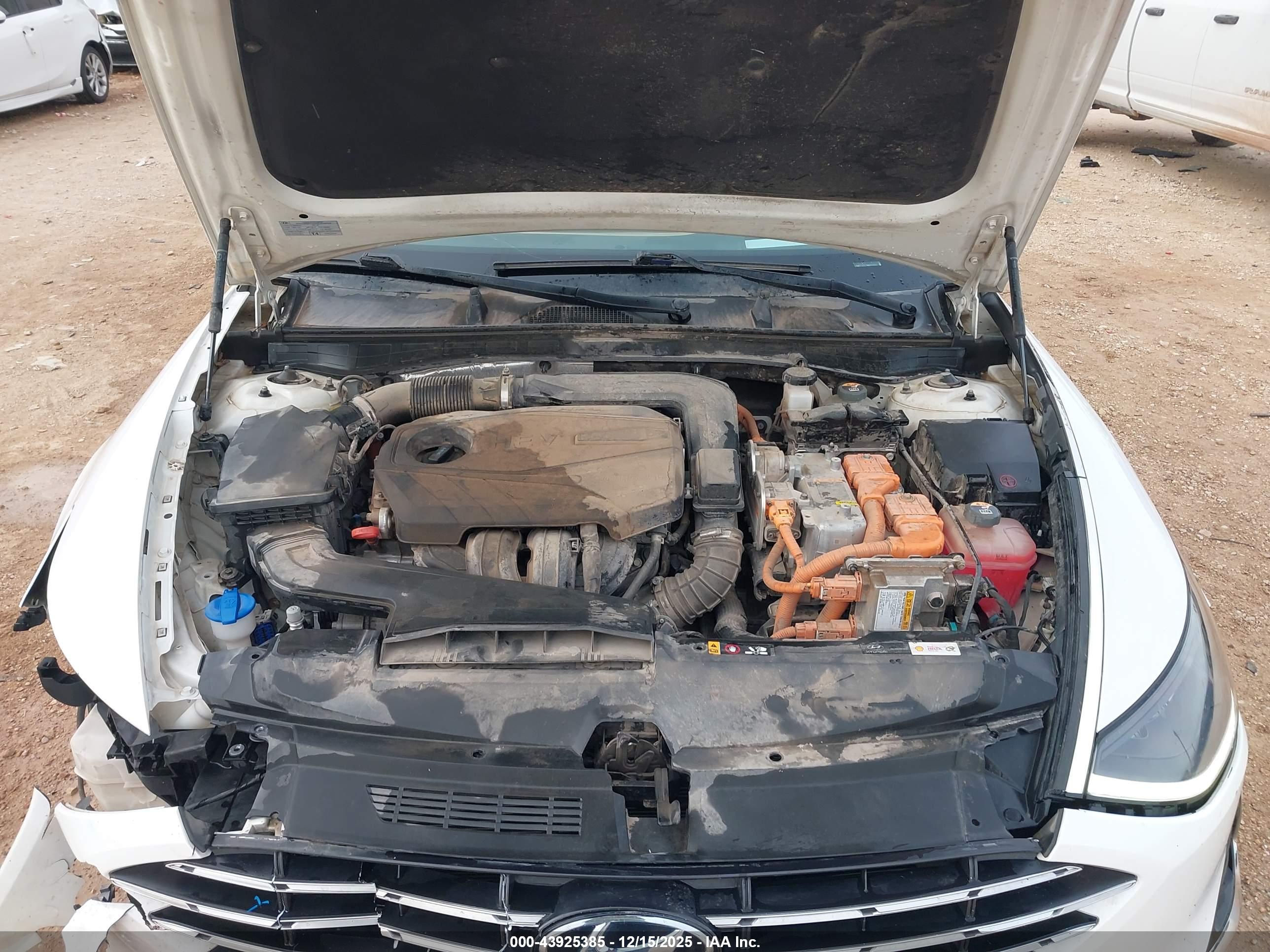 HYUNDAI SONATA image 10