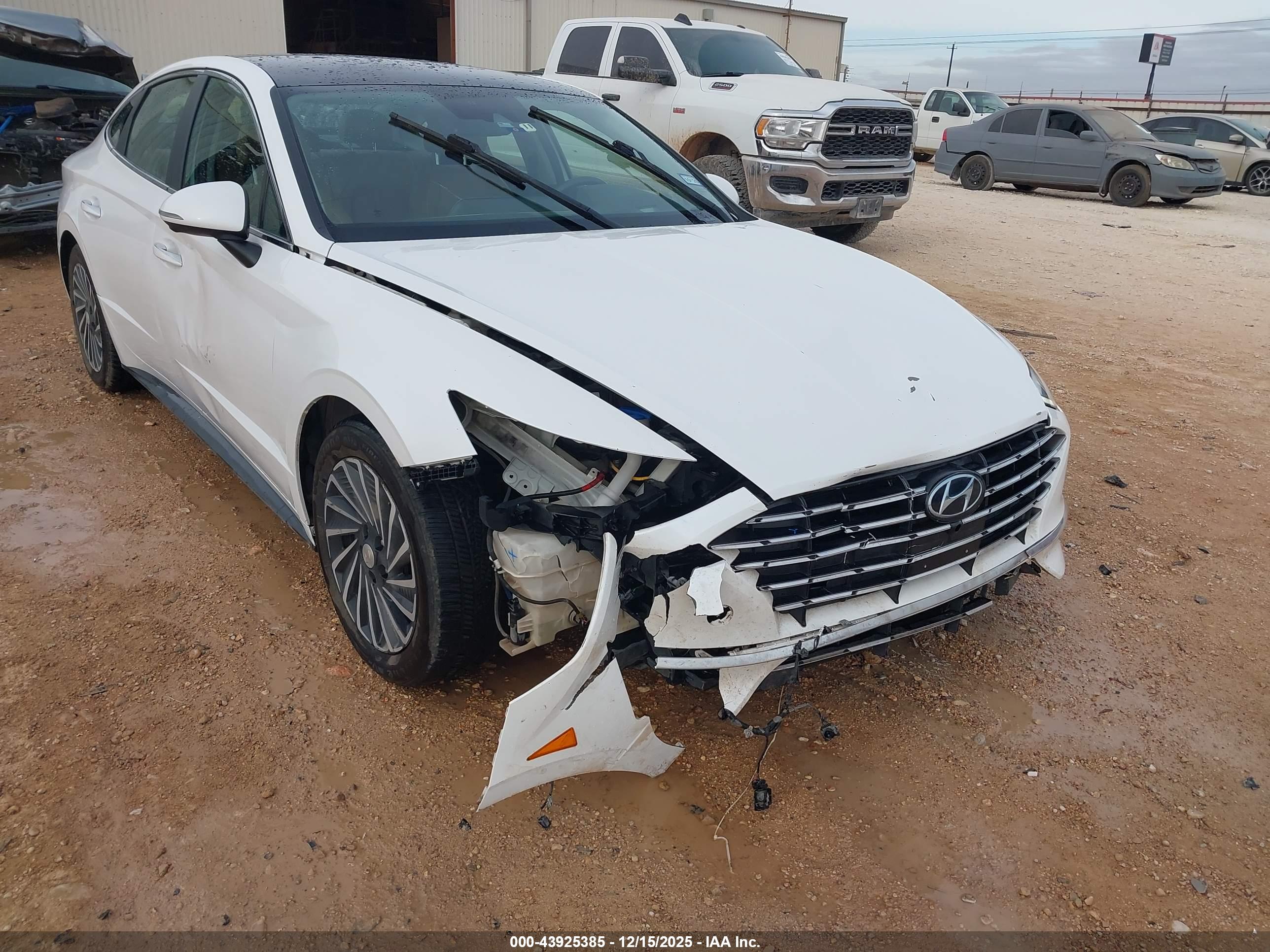 HYUNDAI SONATA image 6