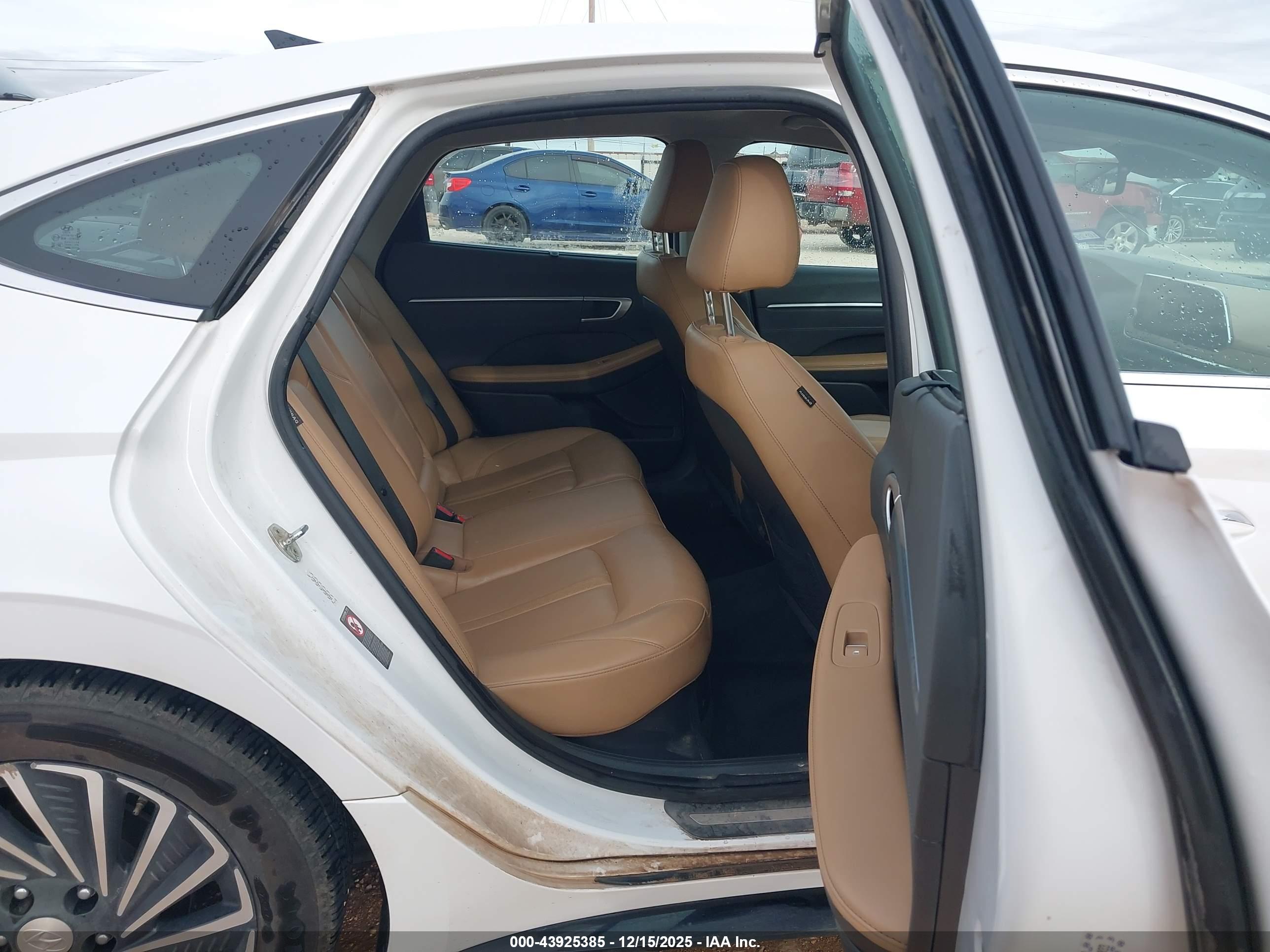 HYUNDAI SONATA image 8