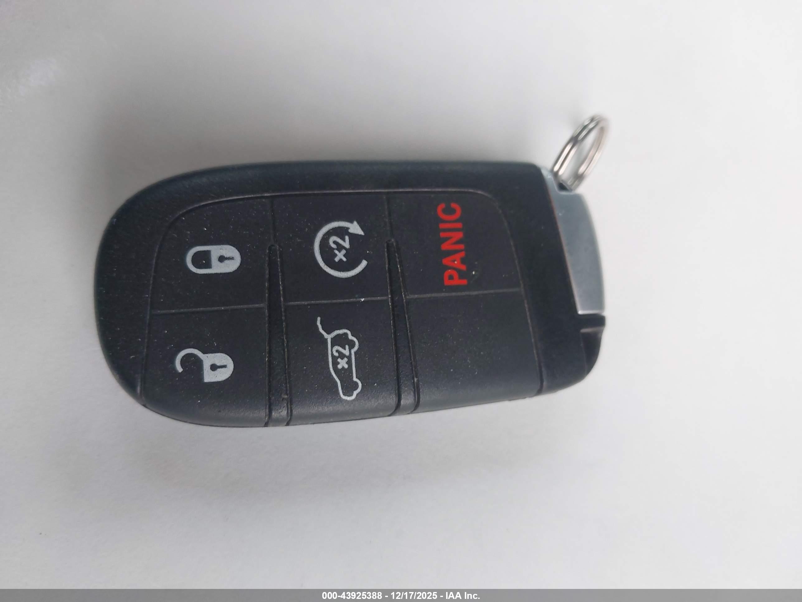 JEEP GRAND image 11