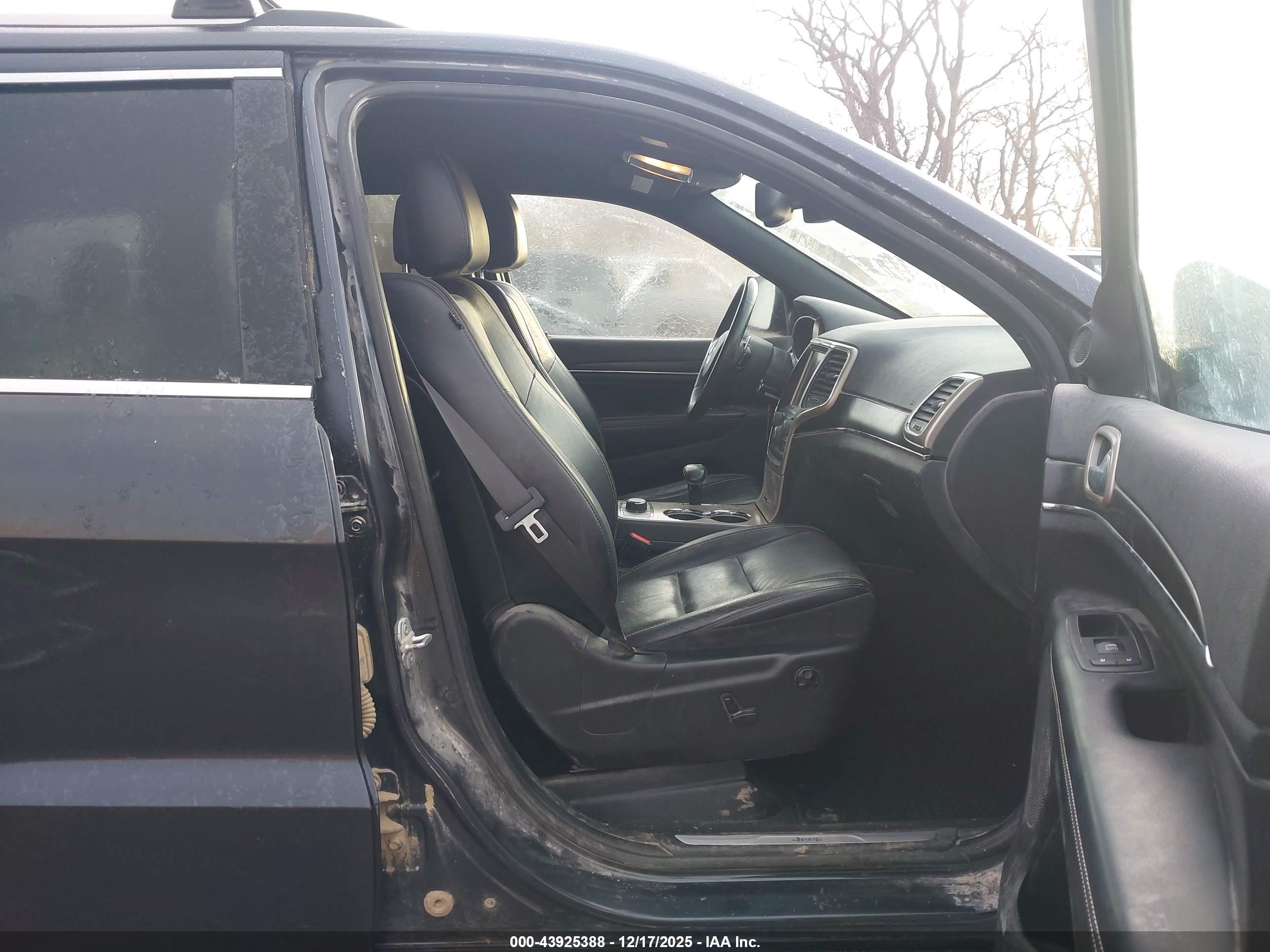 JEEP GRAND image 5