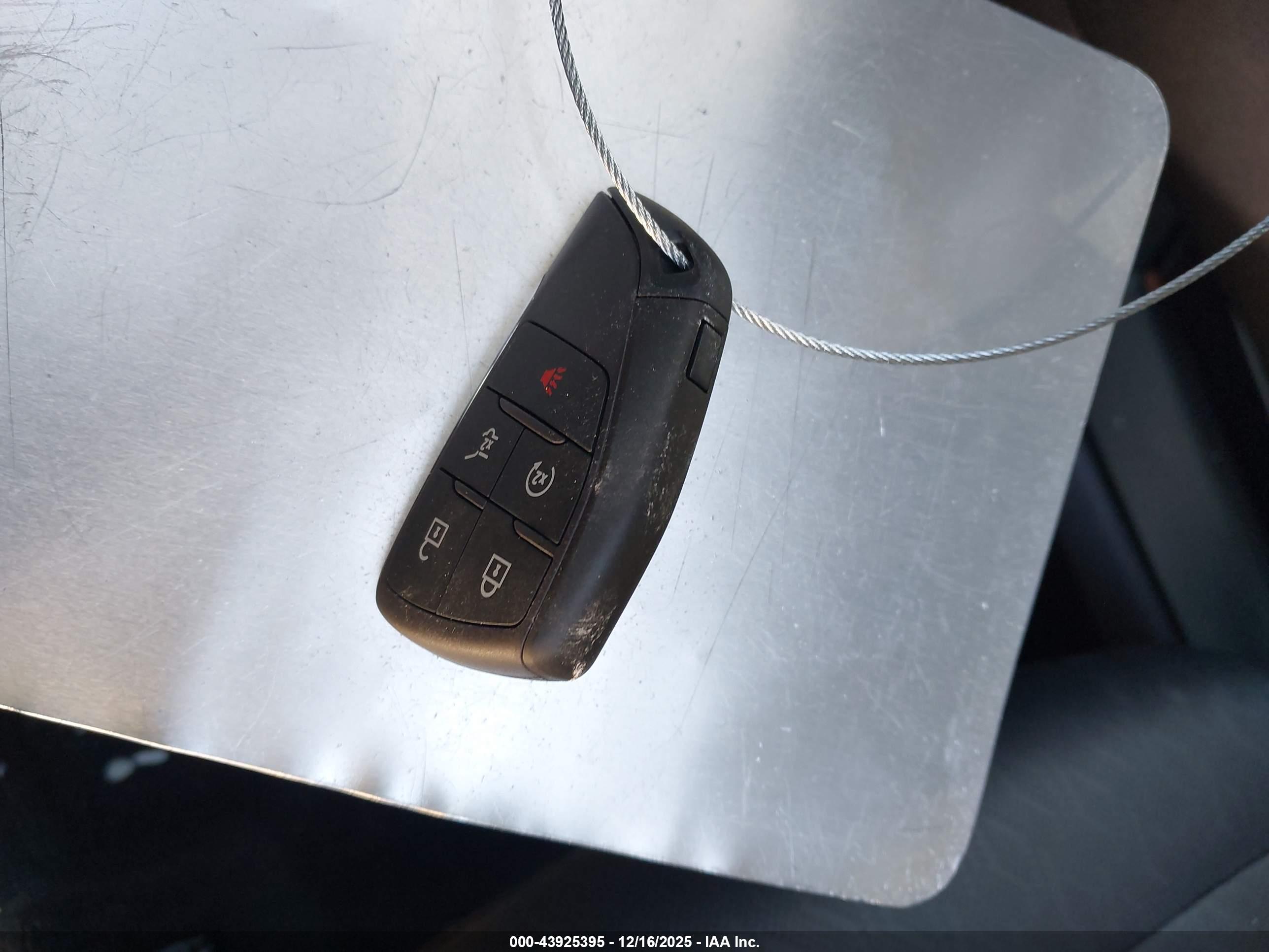 CHEVROLET EQUINOX image 11