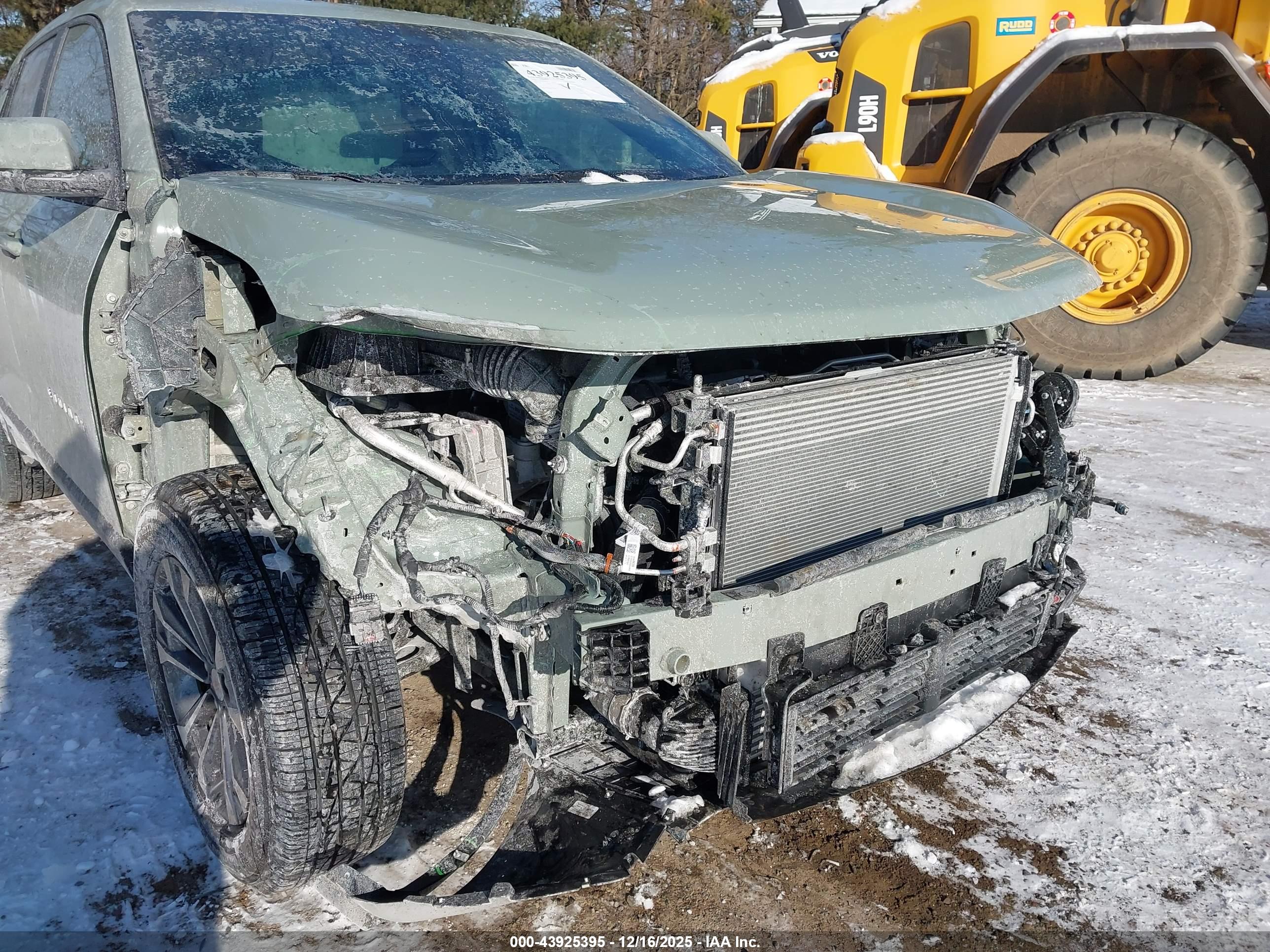 CHEVROLET EQUINOX image 6