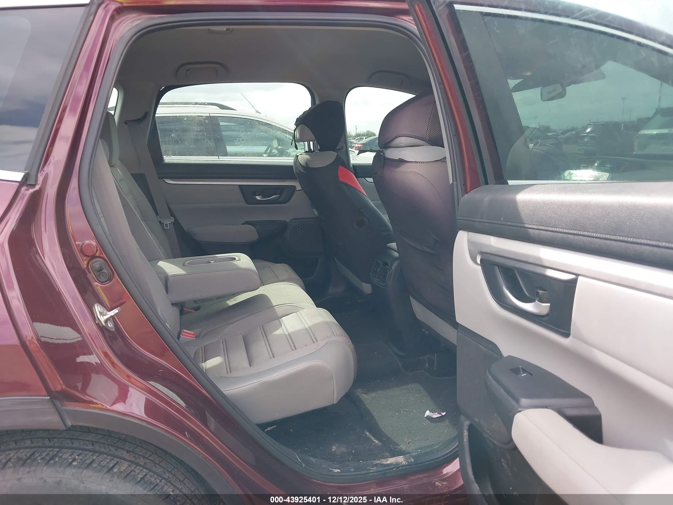 HONDA CR-V image 8