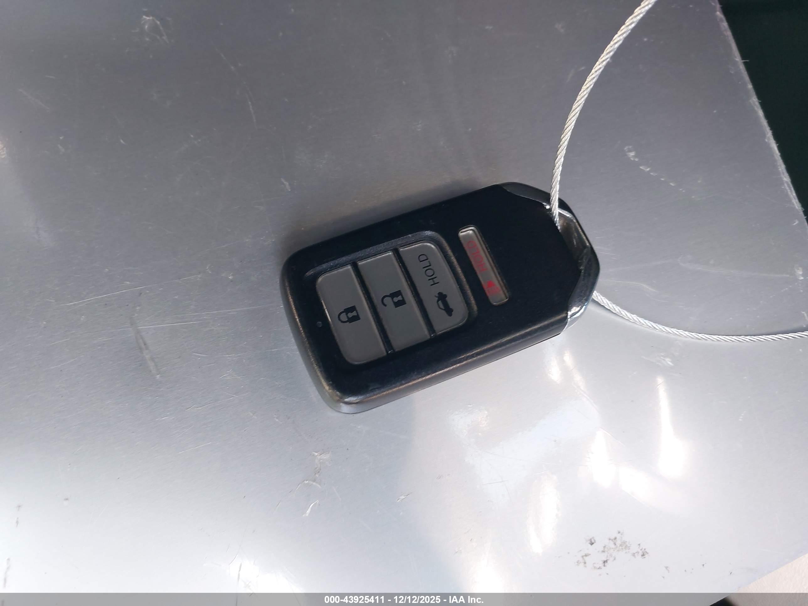 HONDA ACCORD image 11