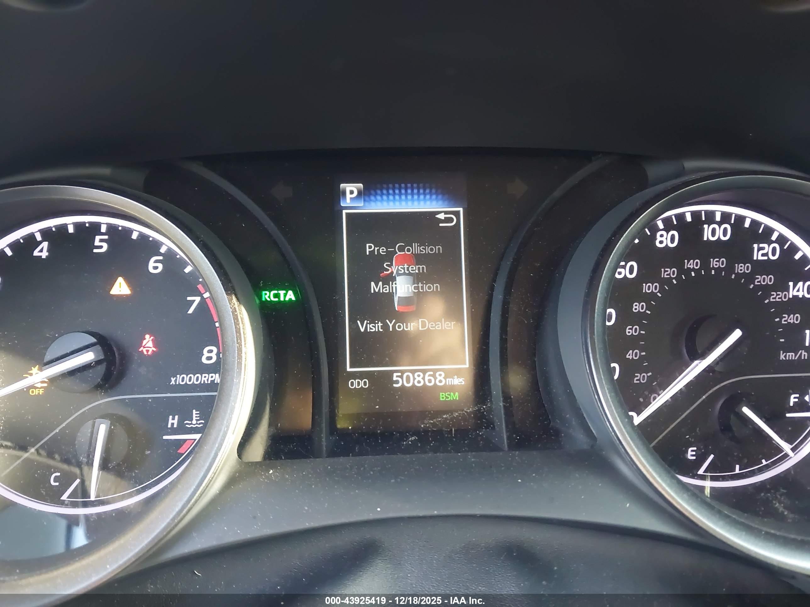 TOYOTA CAMRY image 7