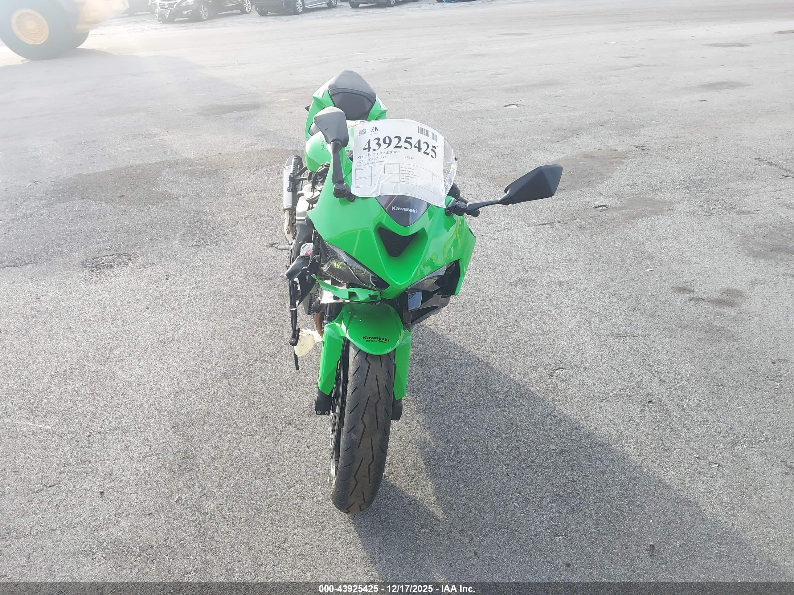 KAWASAKI ZX636 image 5