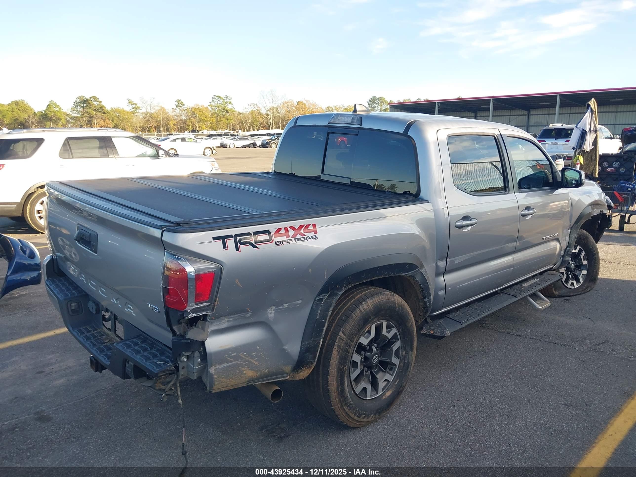 TOYOTA TACOMA image 4