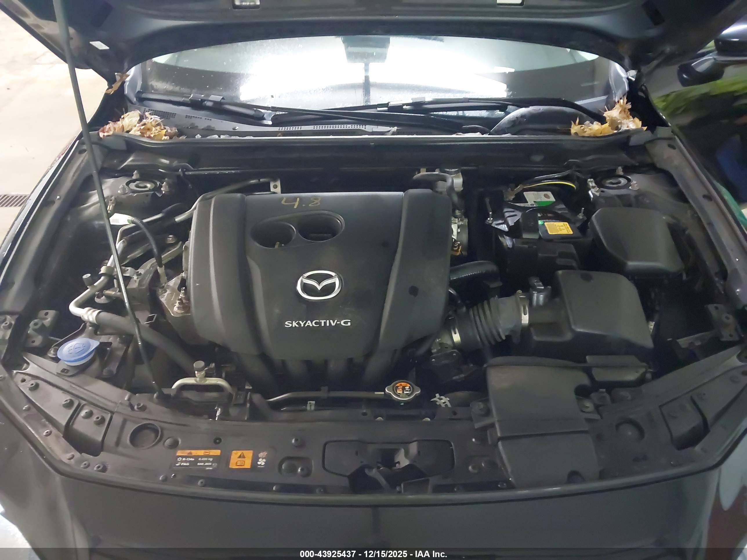 MAZDA MAZDA3 image 10