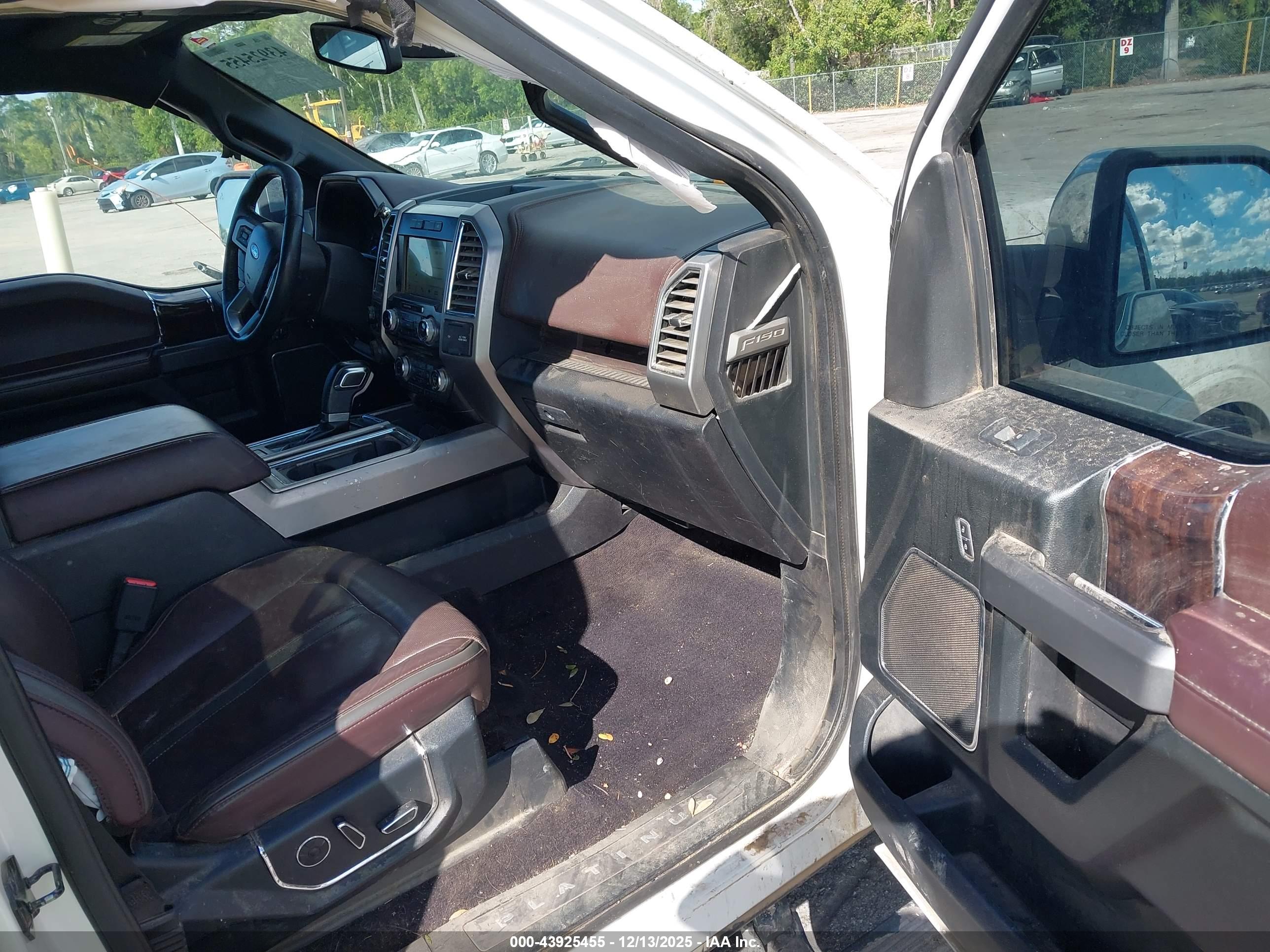 FORD F-150 image 5