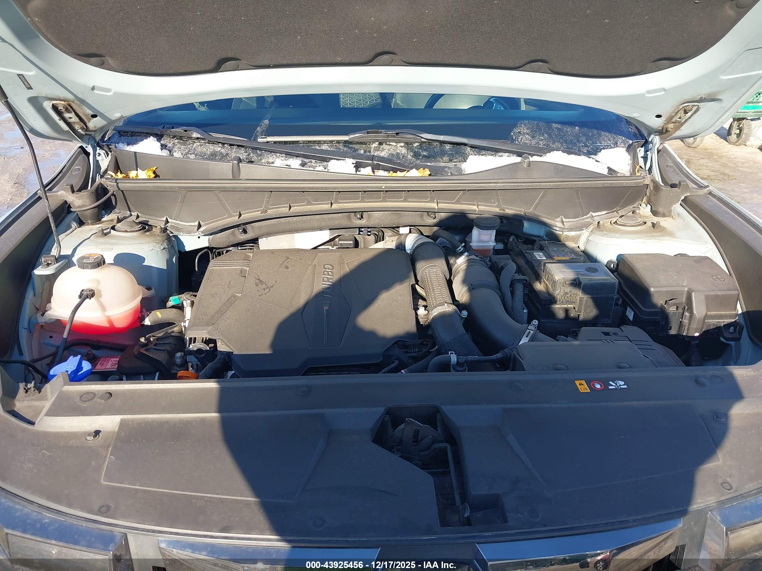 HYUNDAI SANTA image 10