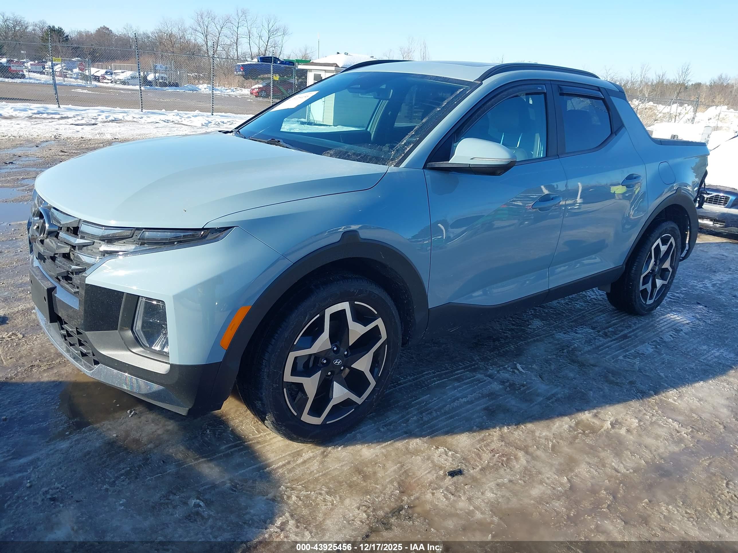 HYUNDAI SANTA image 2