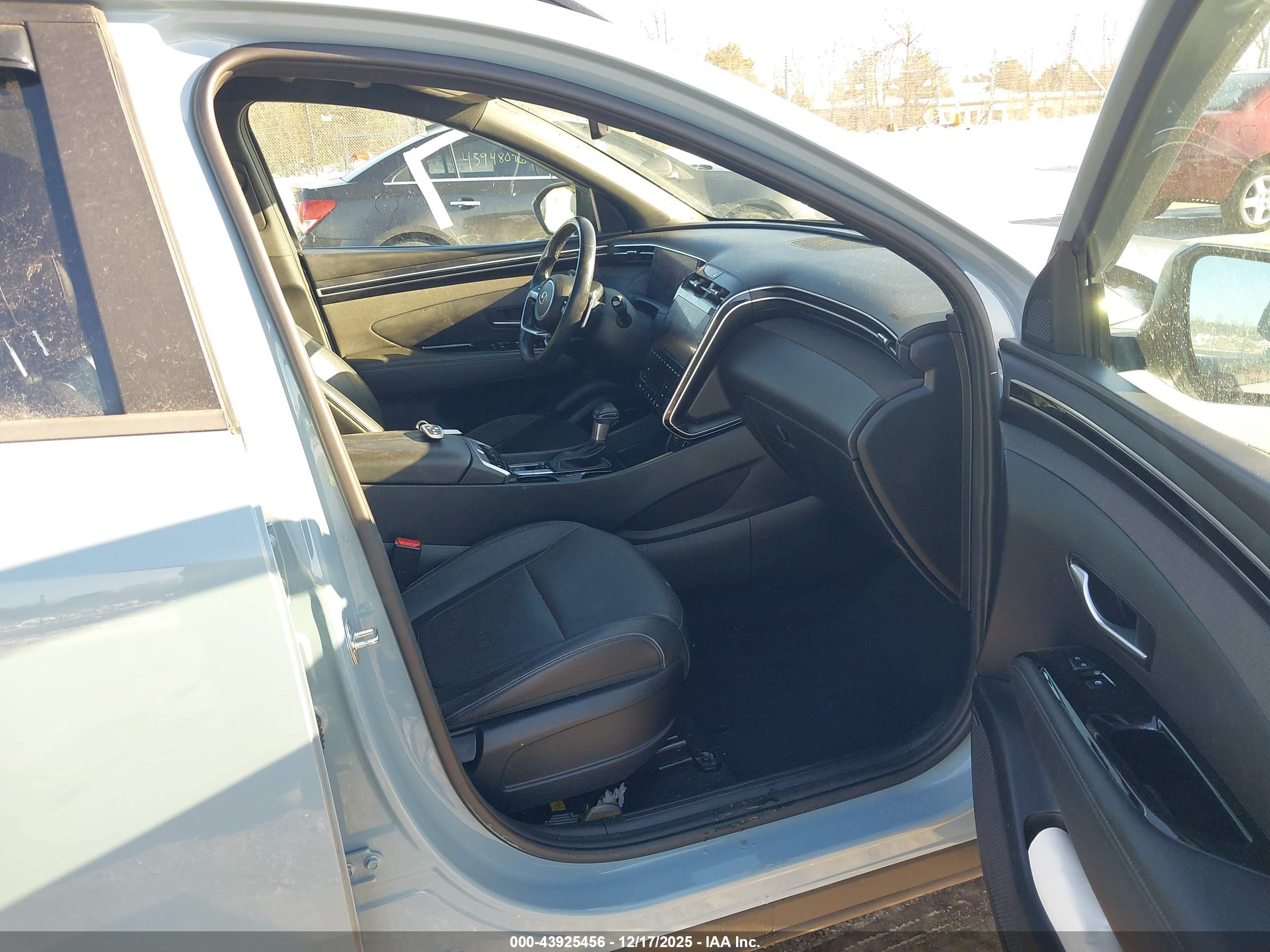 HYUNDAI SANTA image 5
