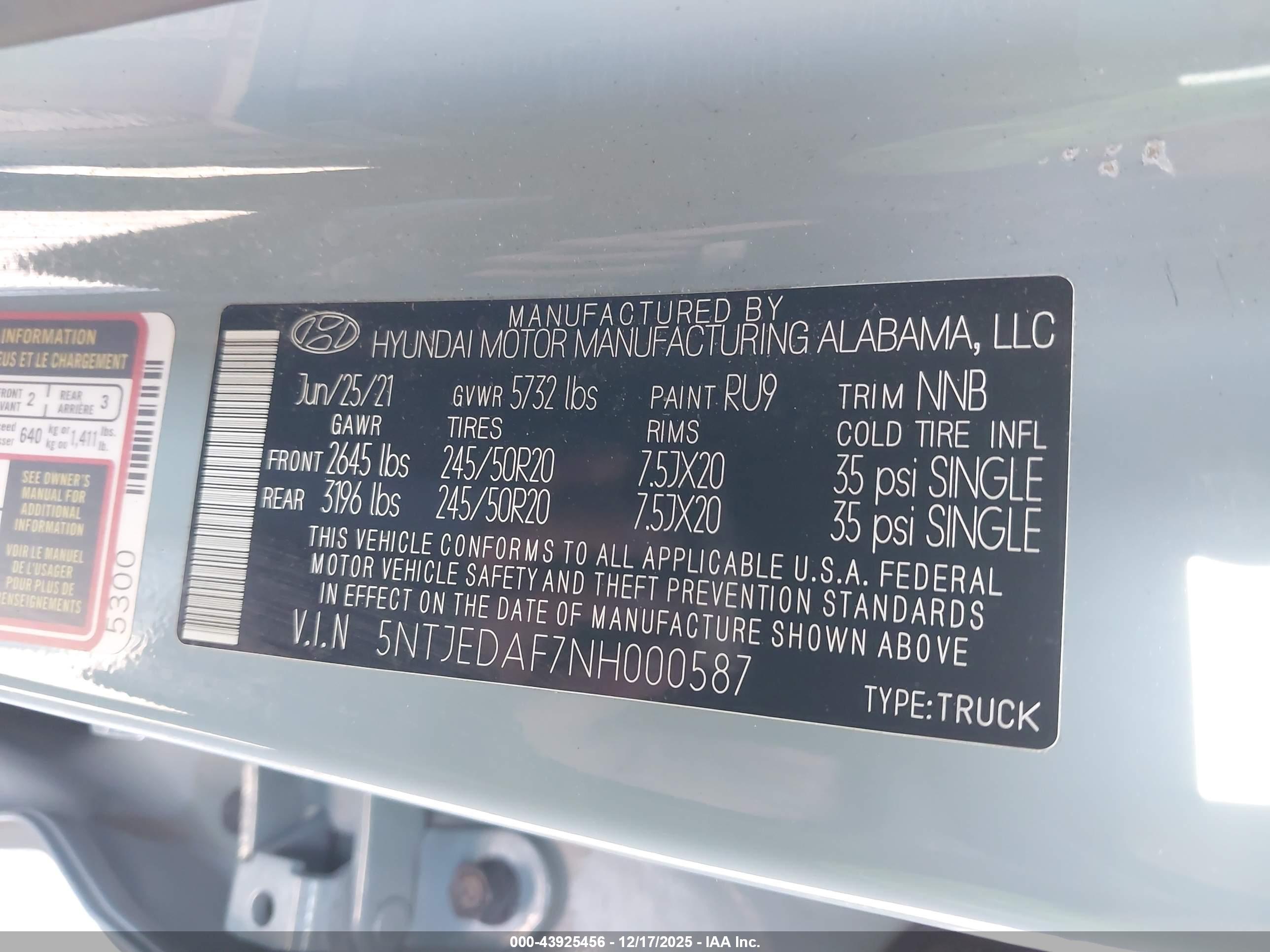 HYUNDAI SANTA image 9