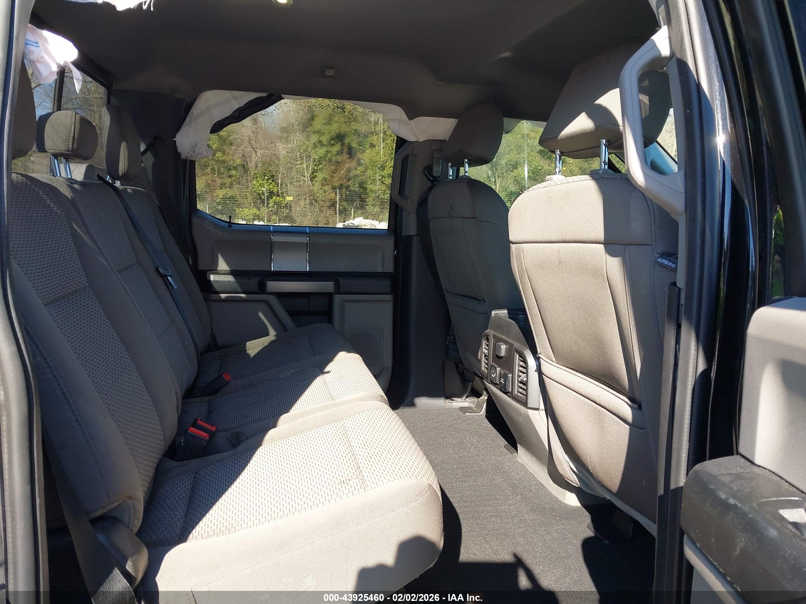FORD F-250 image 8