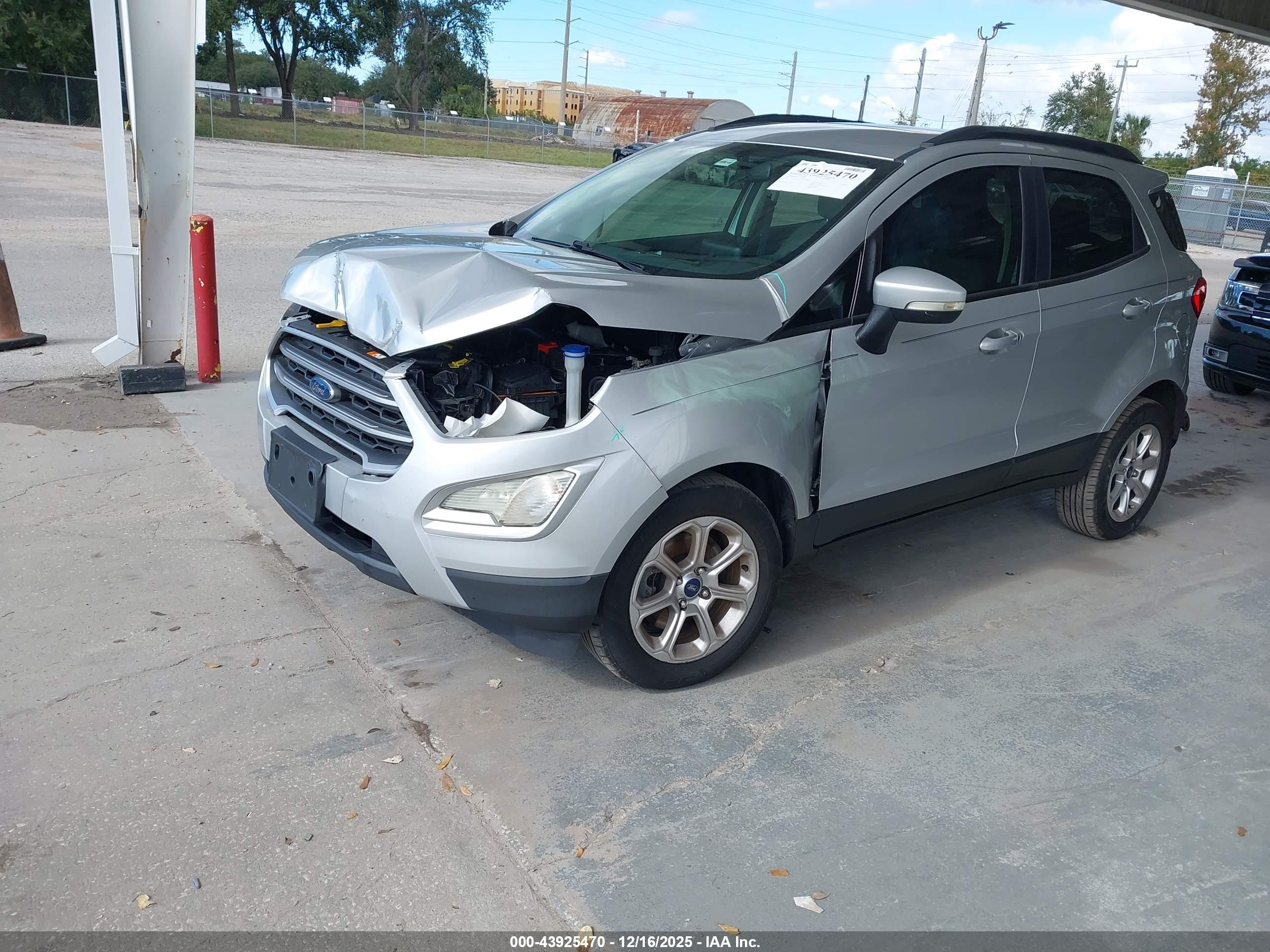 FORD ECOSPORT image 2