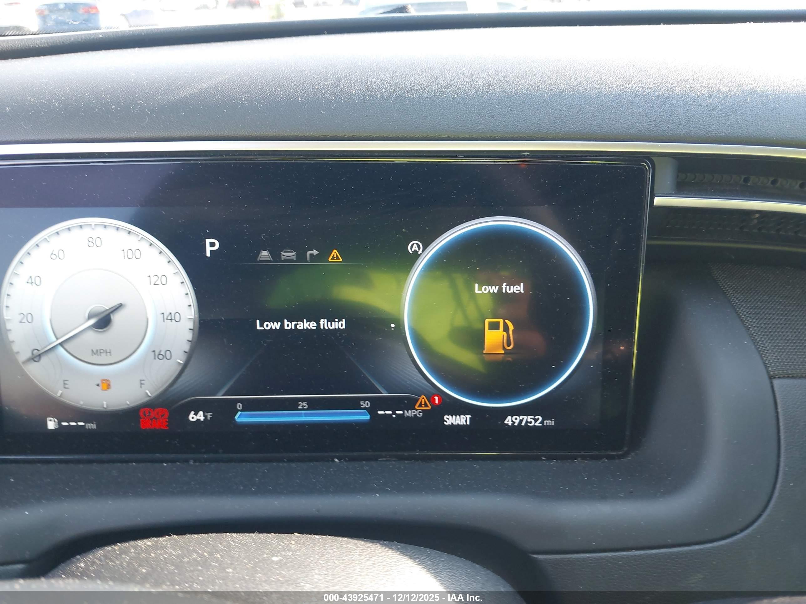 HYUNDAI TUCSON image 7