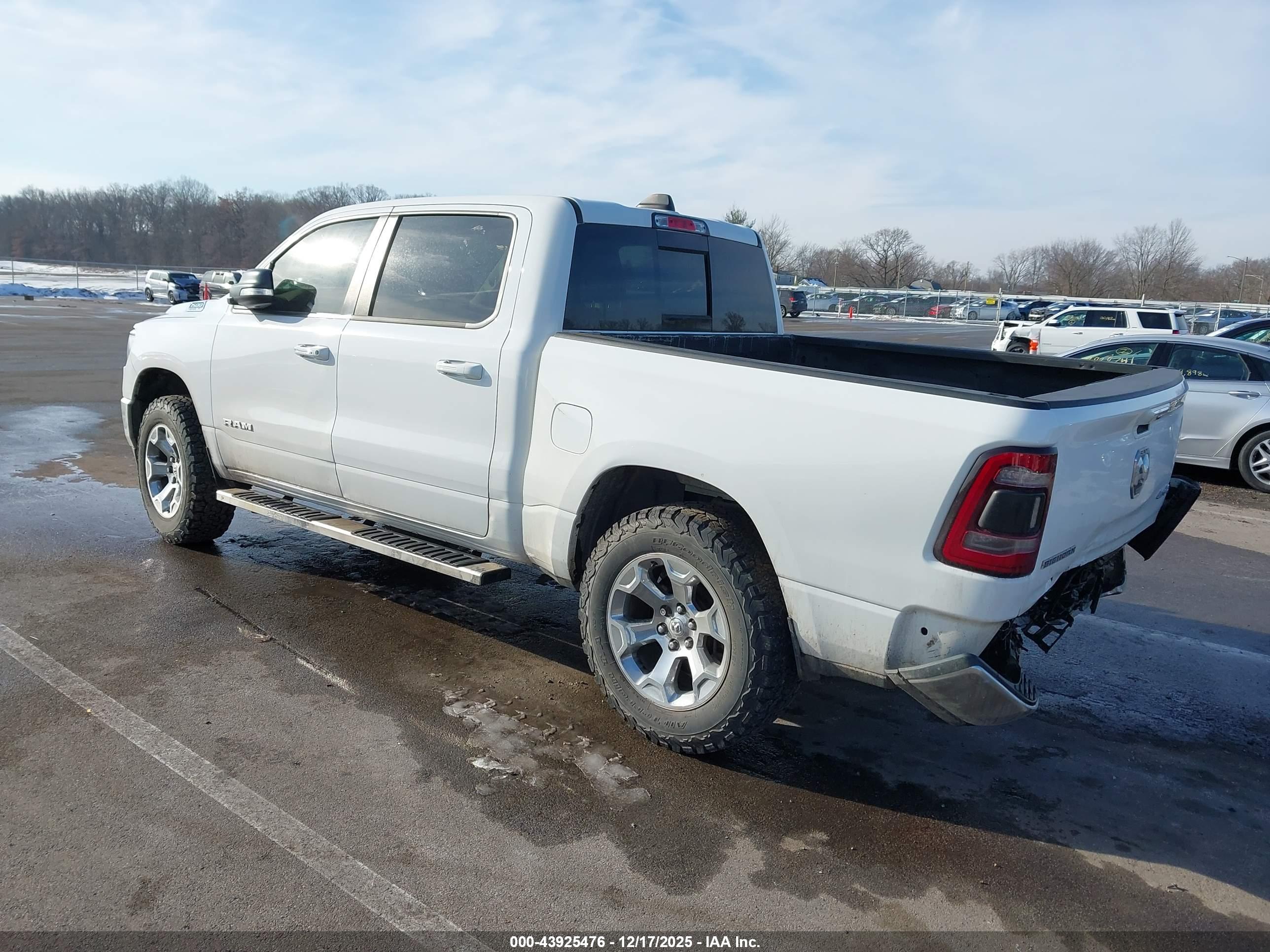 RAM 1500 image 3
