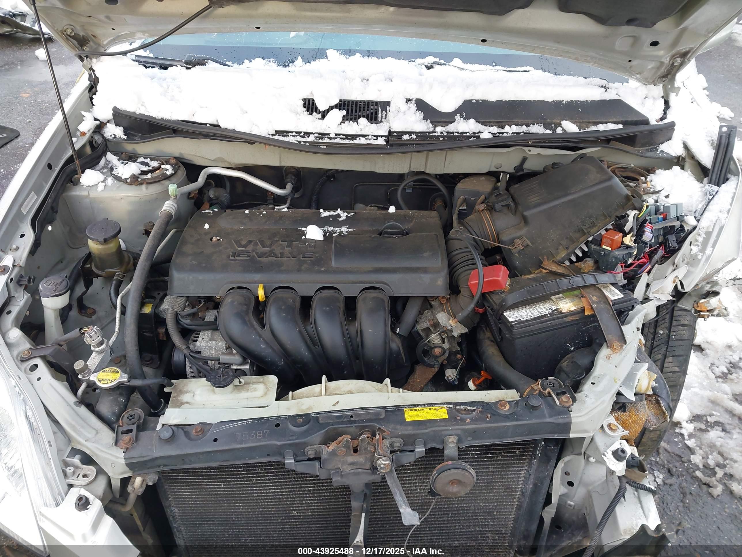TOYOTA MATRIX image 10