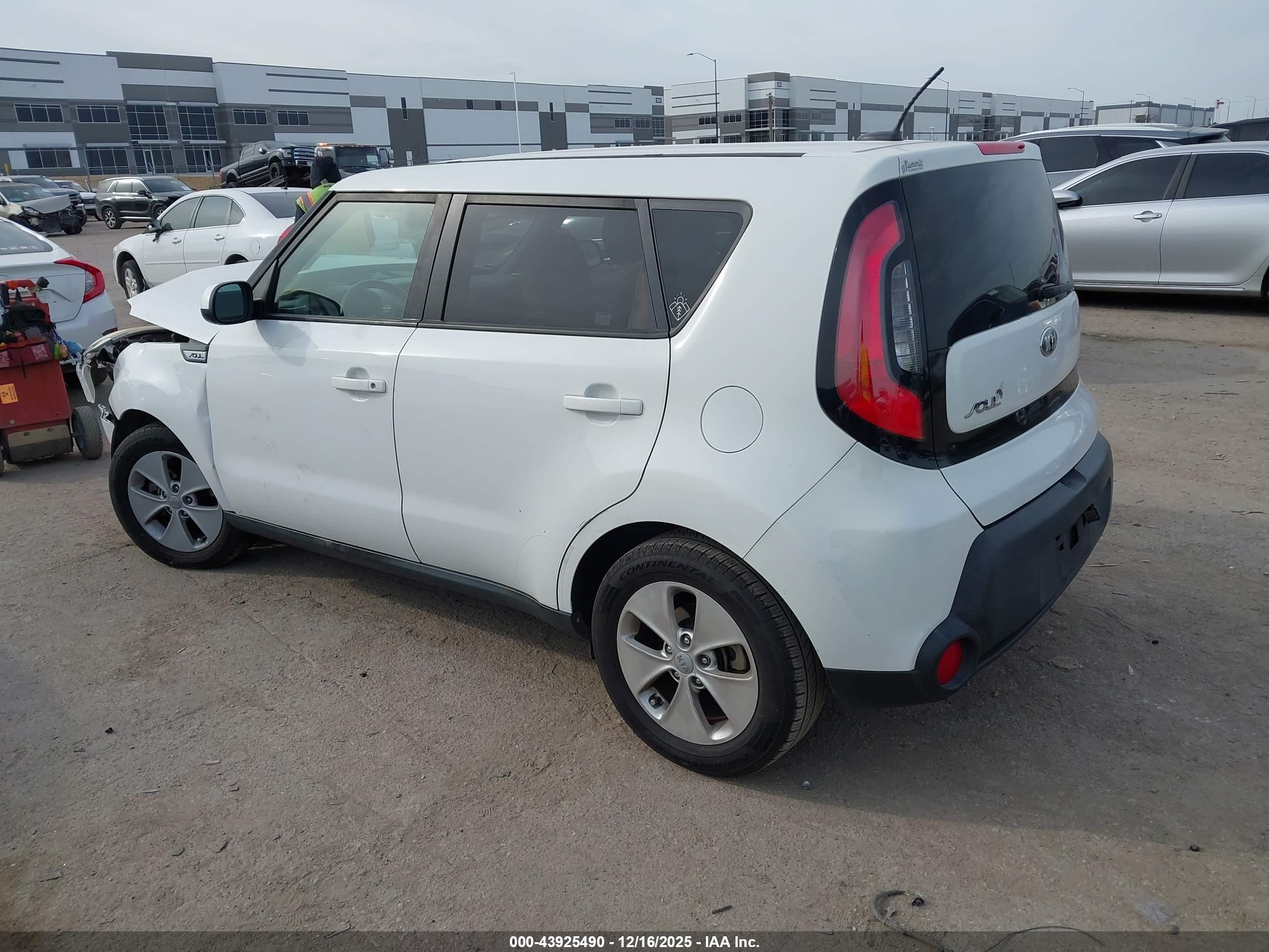 KIA SOUL image 3