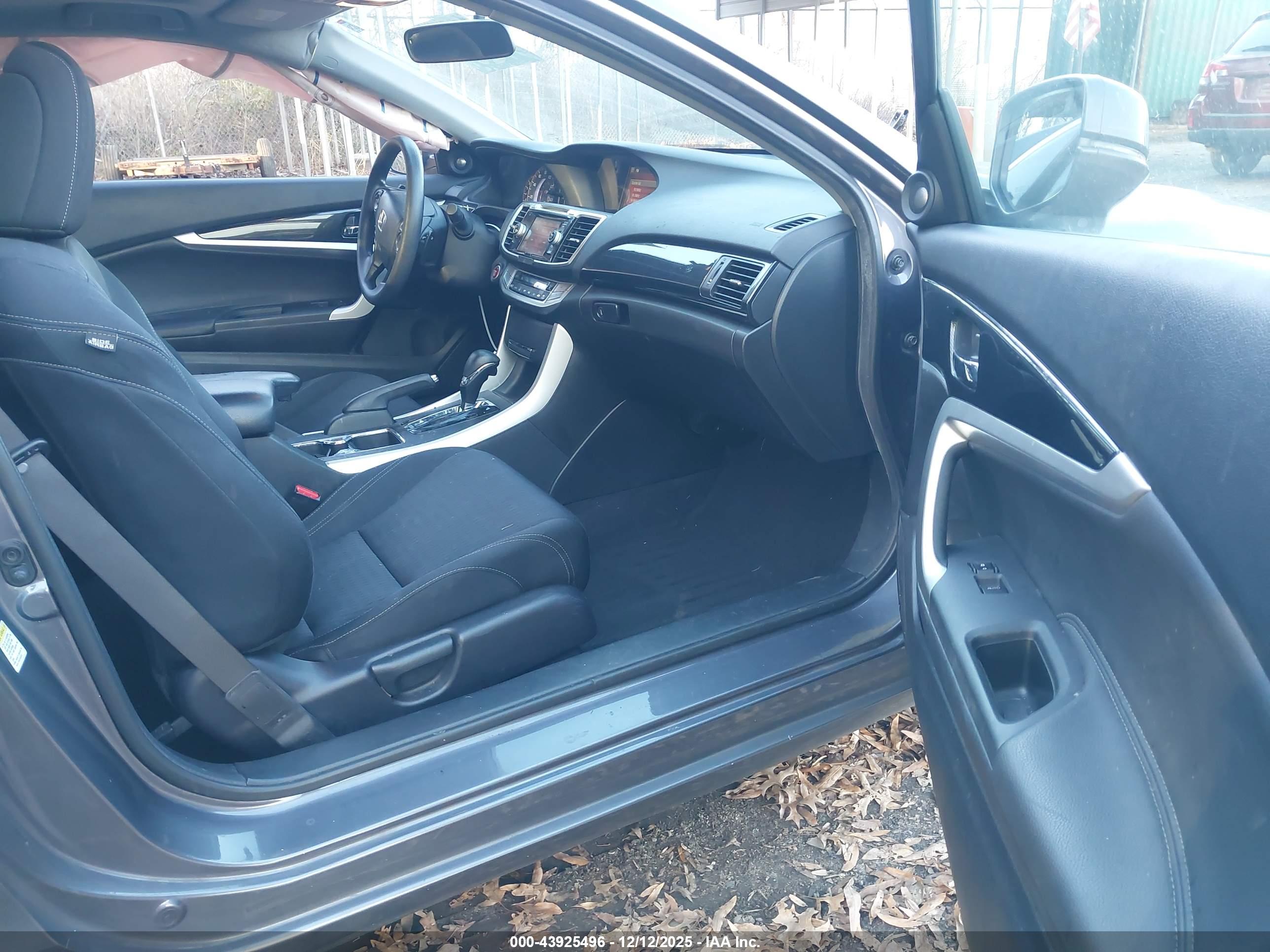 HONDA ACCORD image 5