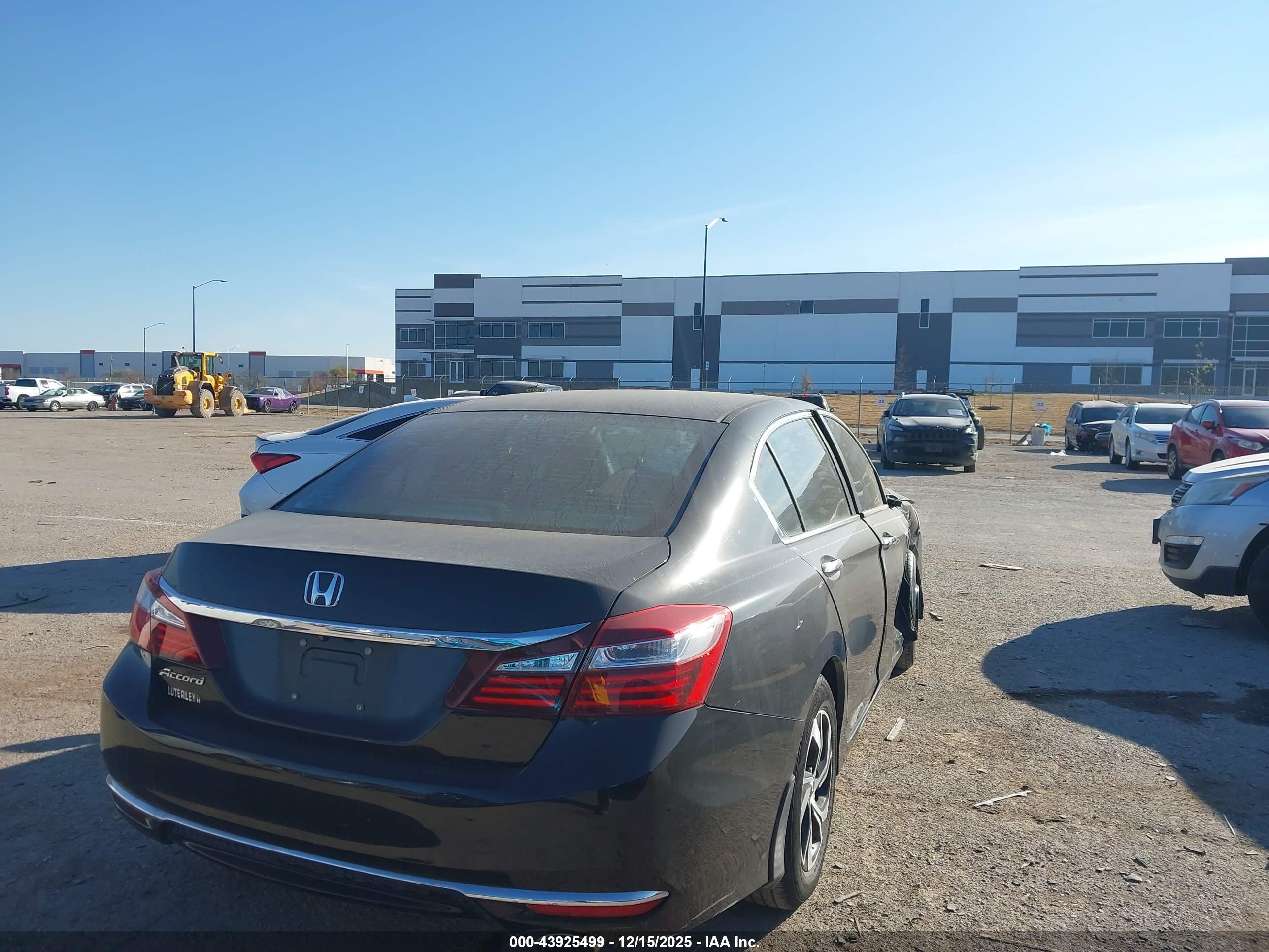 HONDA ACCORD image 4