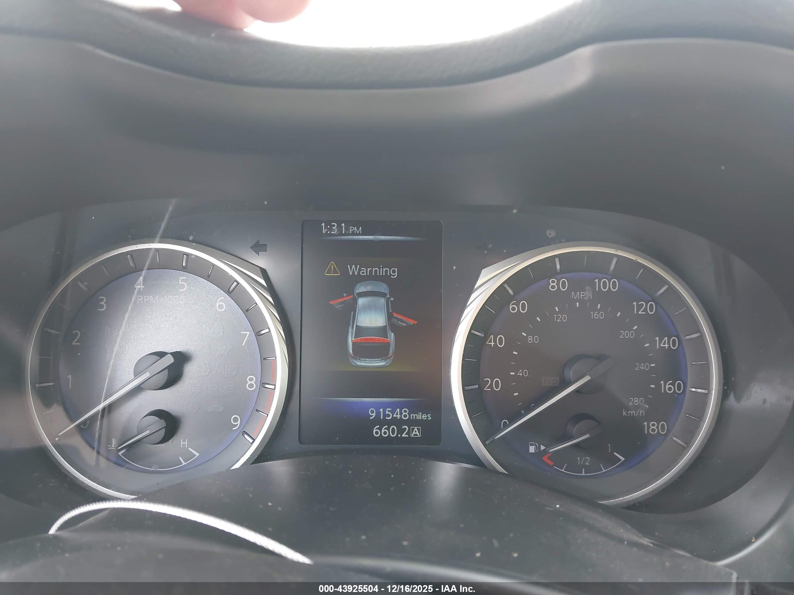 INFINITI Q50 image 7