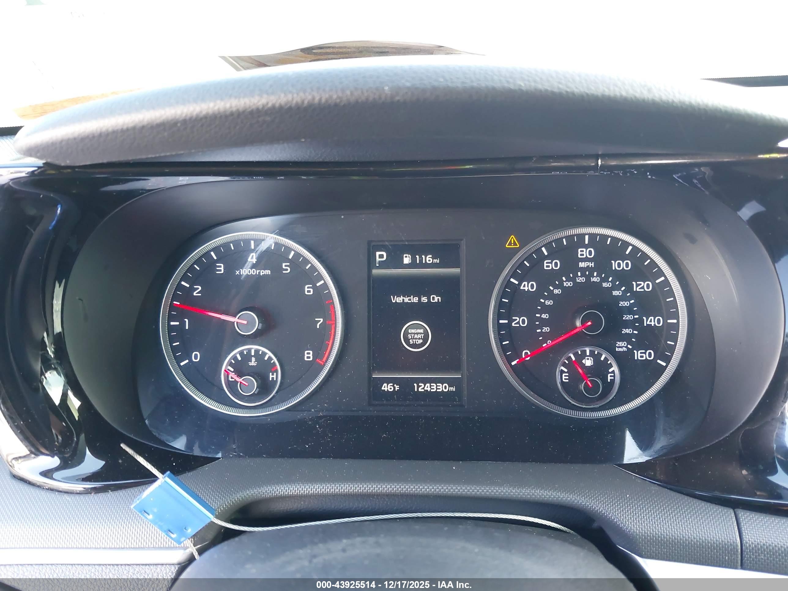 KIA K5 image 7