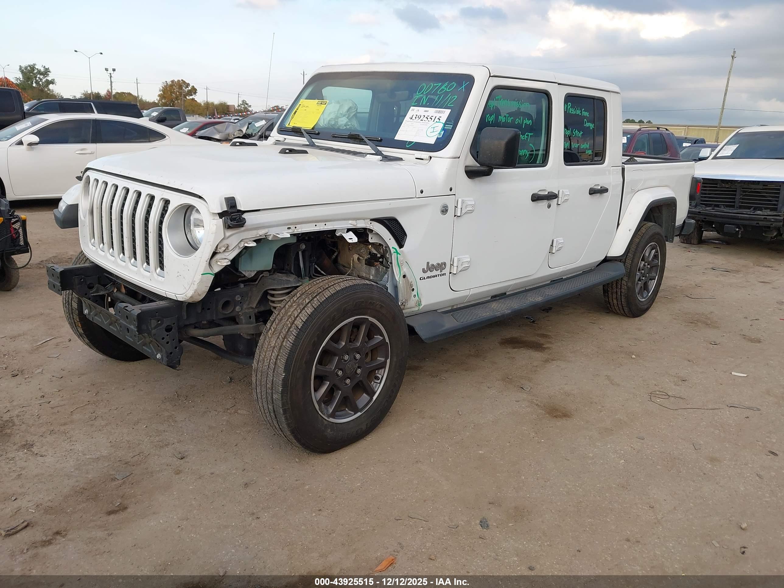 JEEP GLADIATOR image 2
