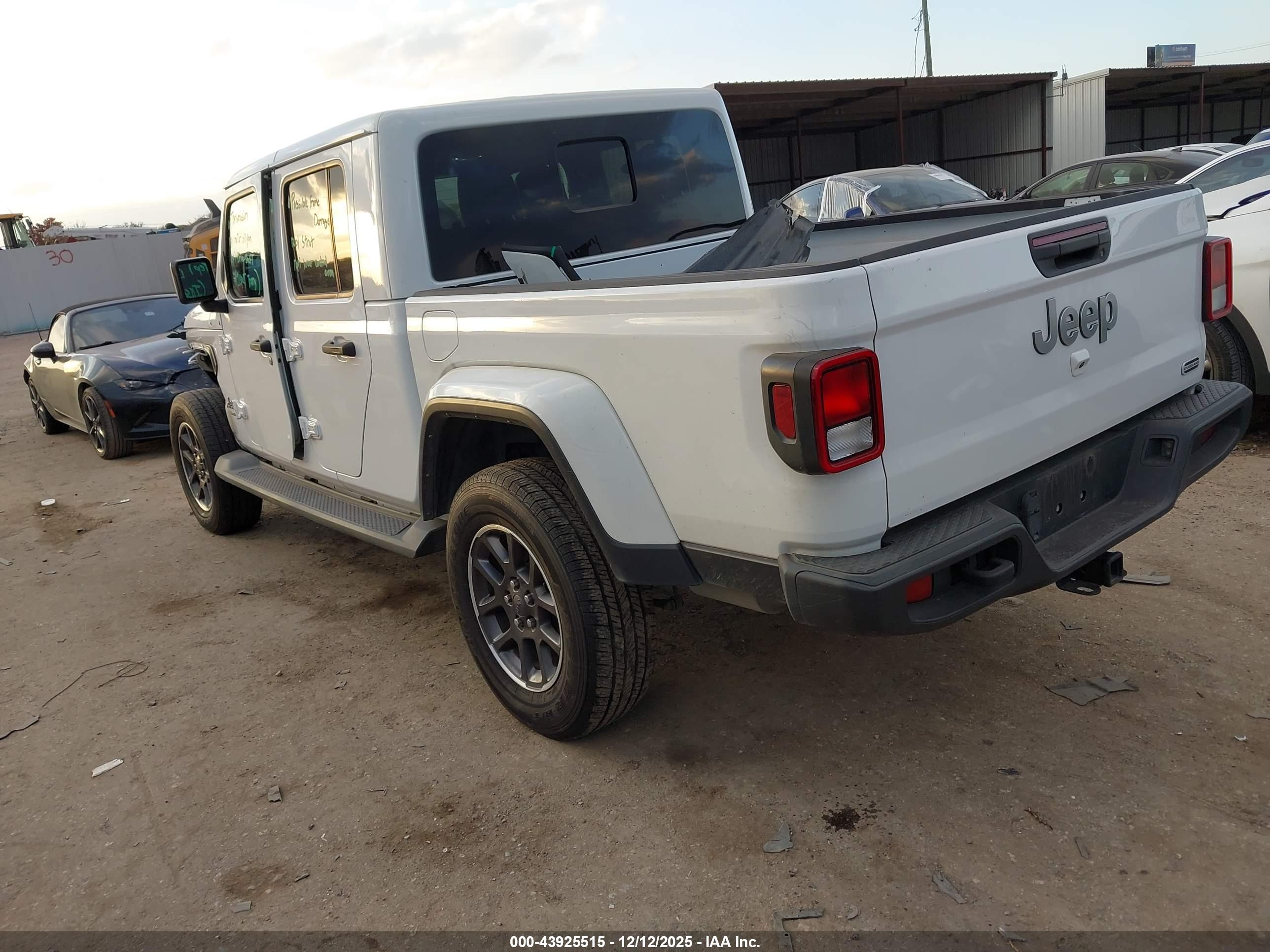 JEEP GLADIATOR image 3