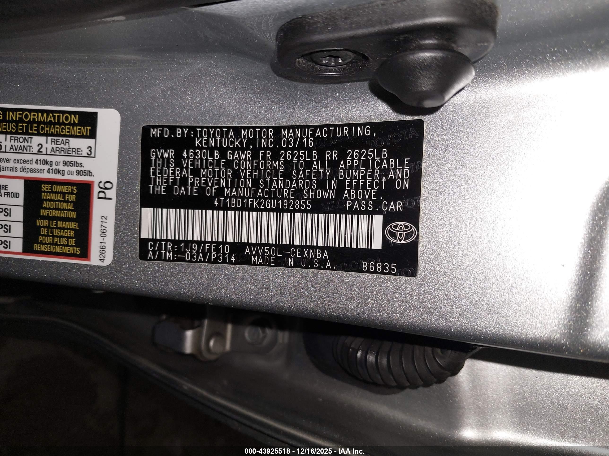 TOYOTA CAMRY image 9