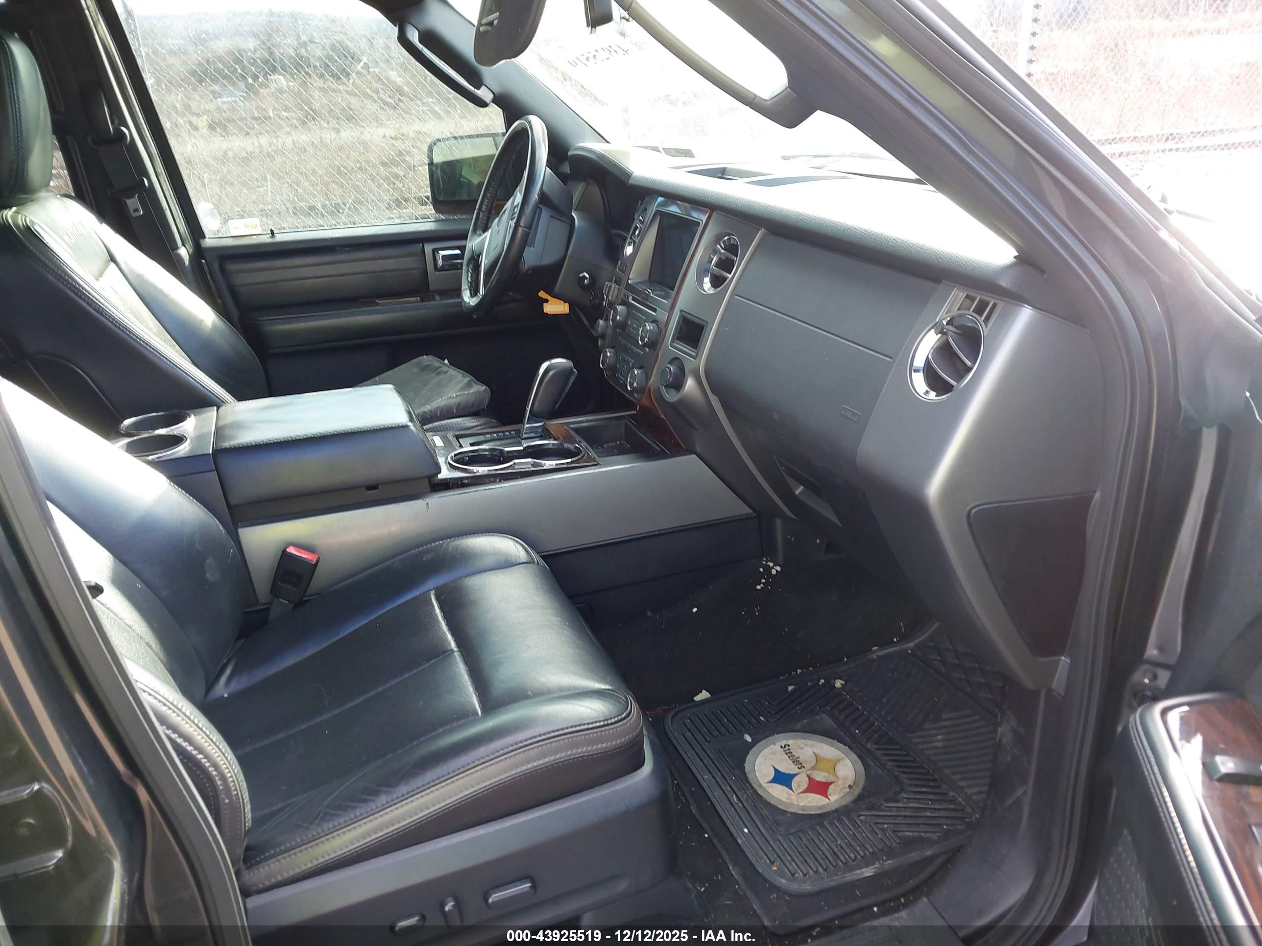 FORD EXPEDITION image 5