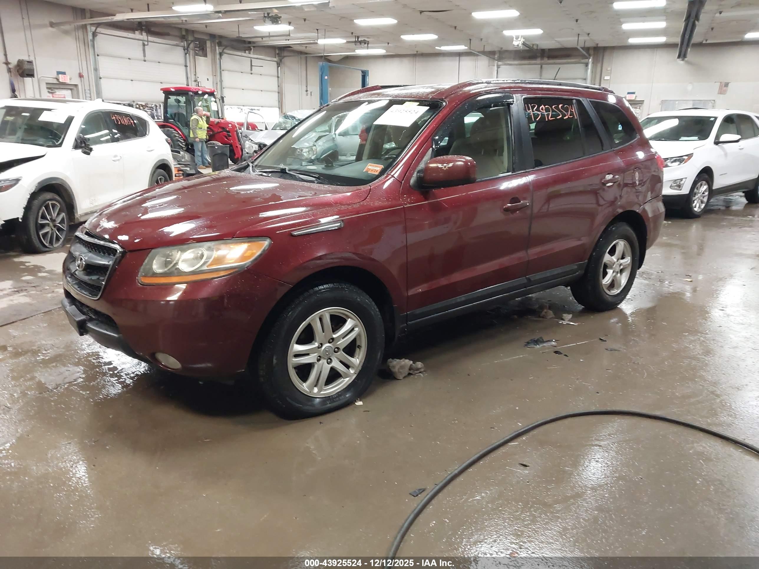 HYUNDAI SANTA image 2