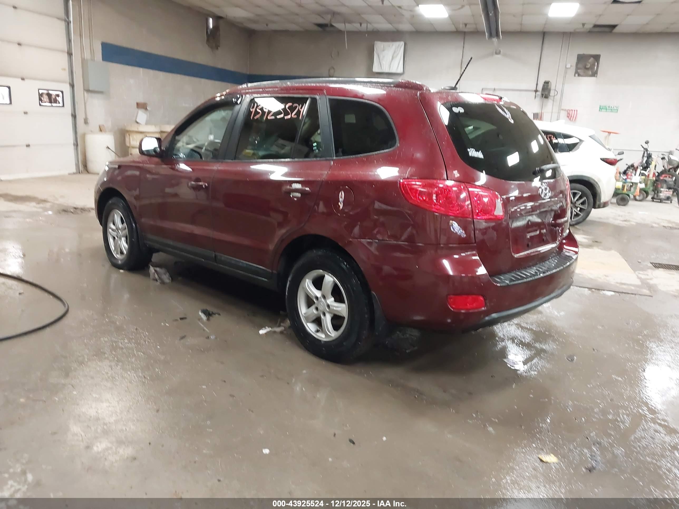 HYUNDAI SANTA image 3