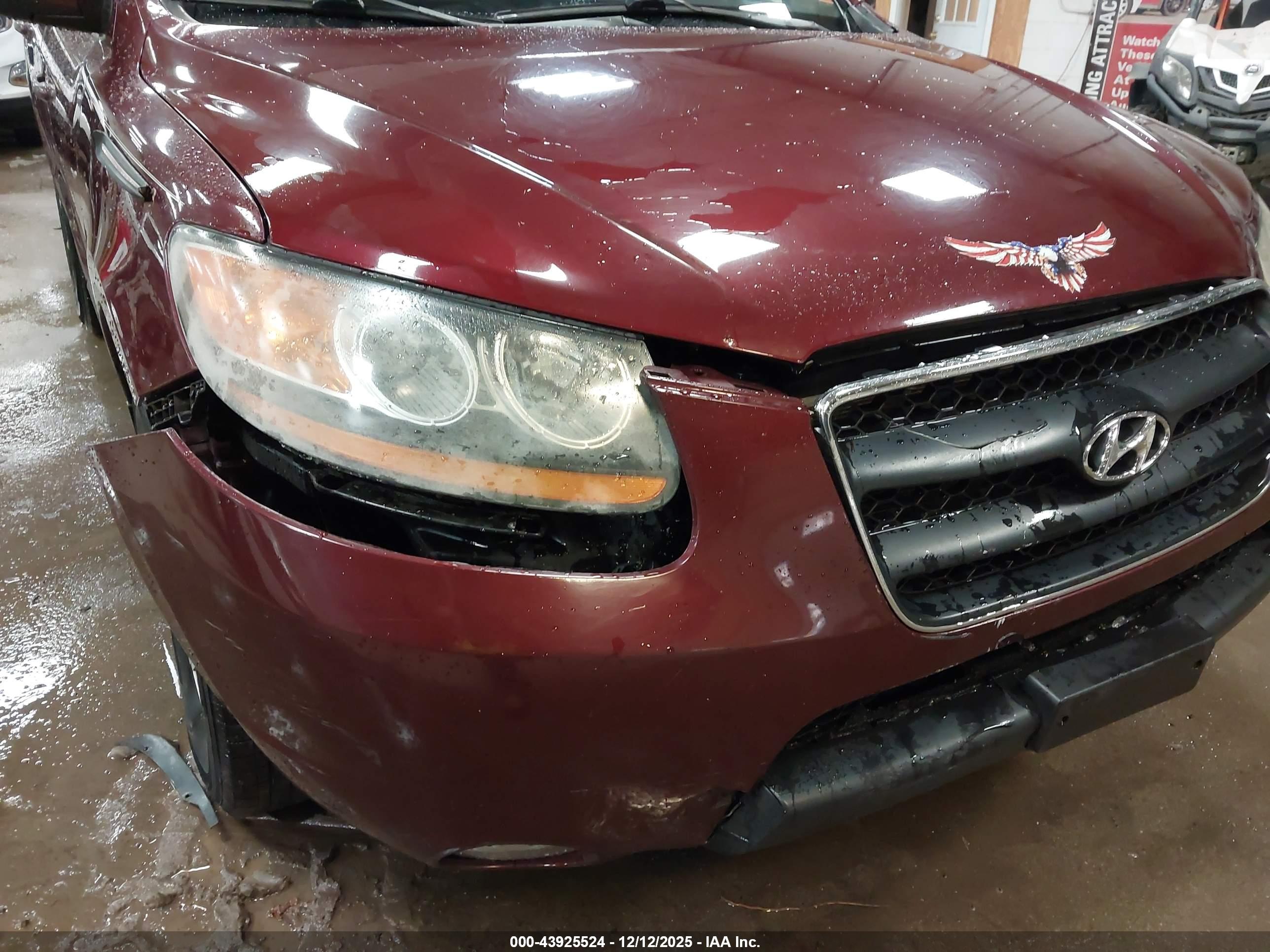 HYUNDAI SANTA image 6