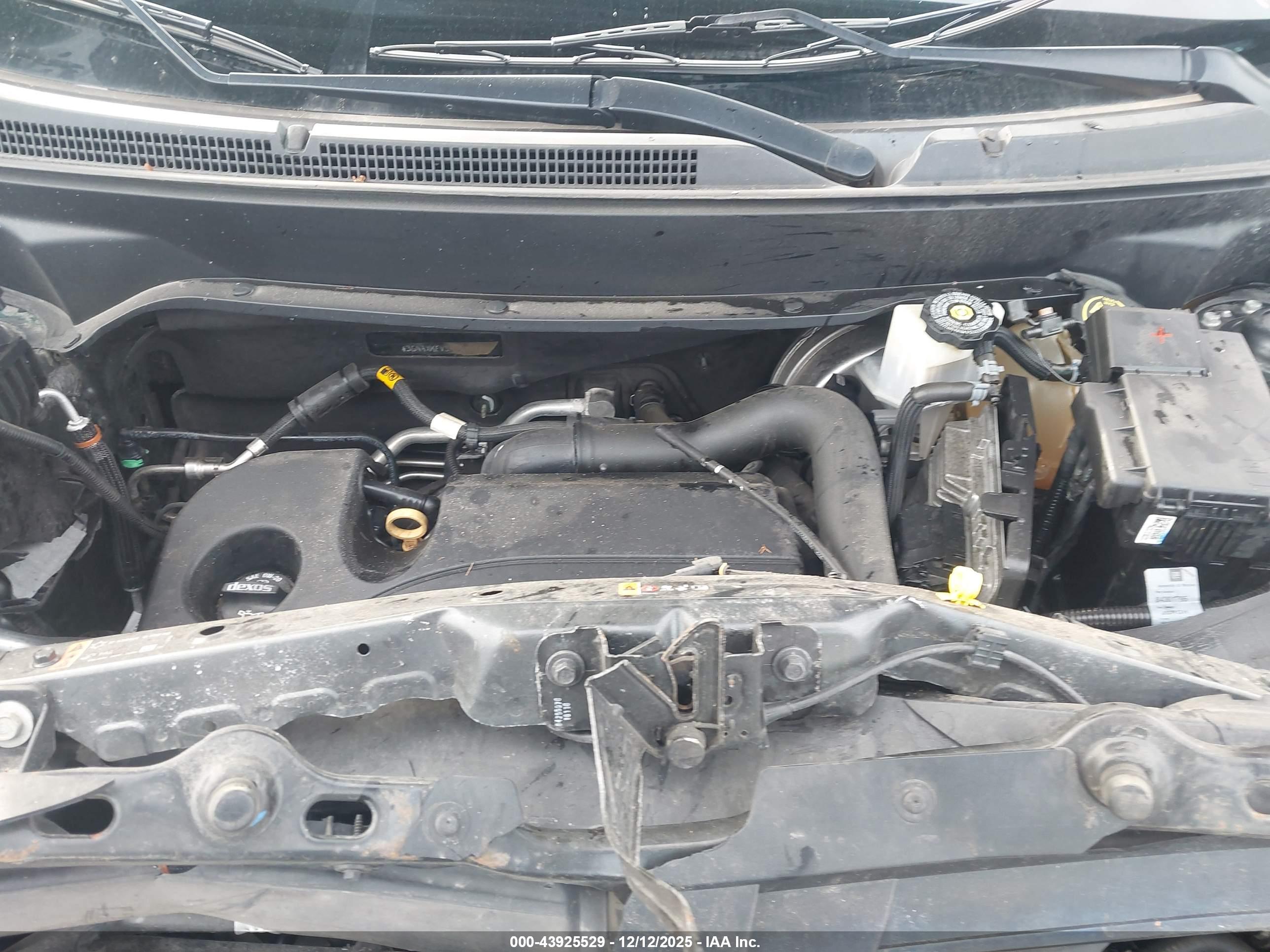 CHEVROLET EQUINOX image 10