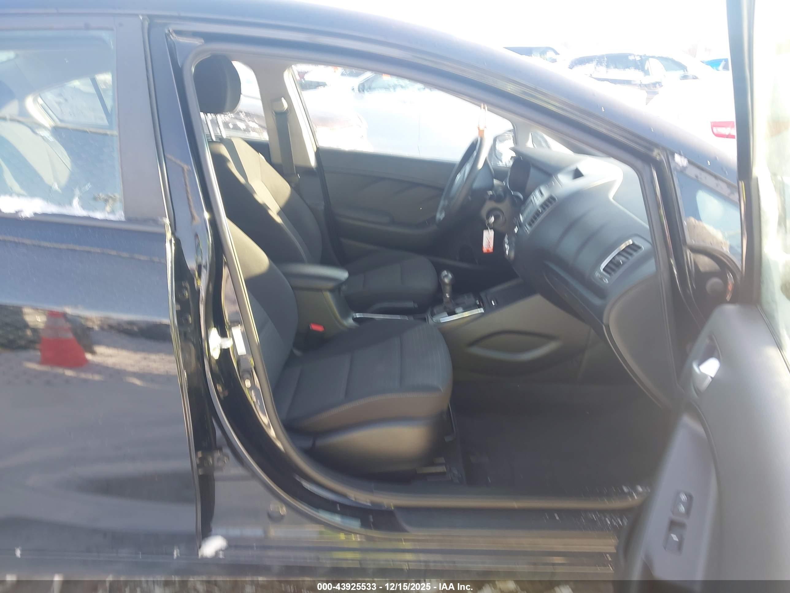 KIA FORTE image 5