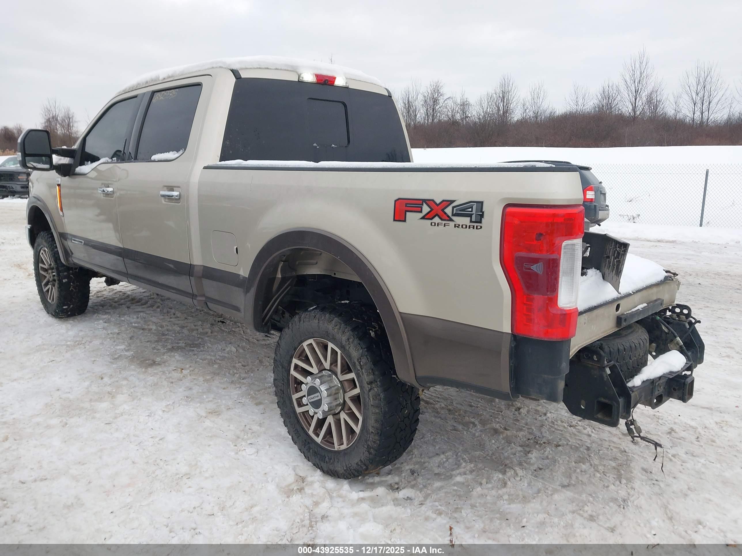 FORD F-350 image 3