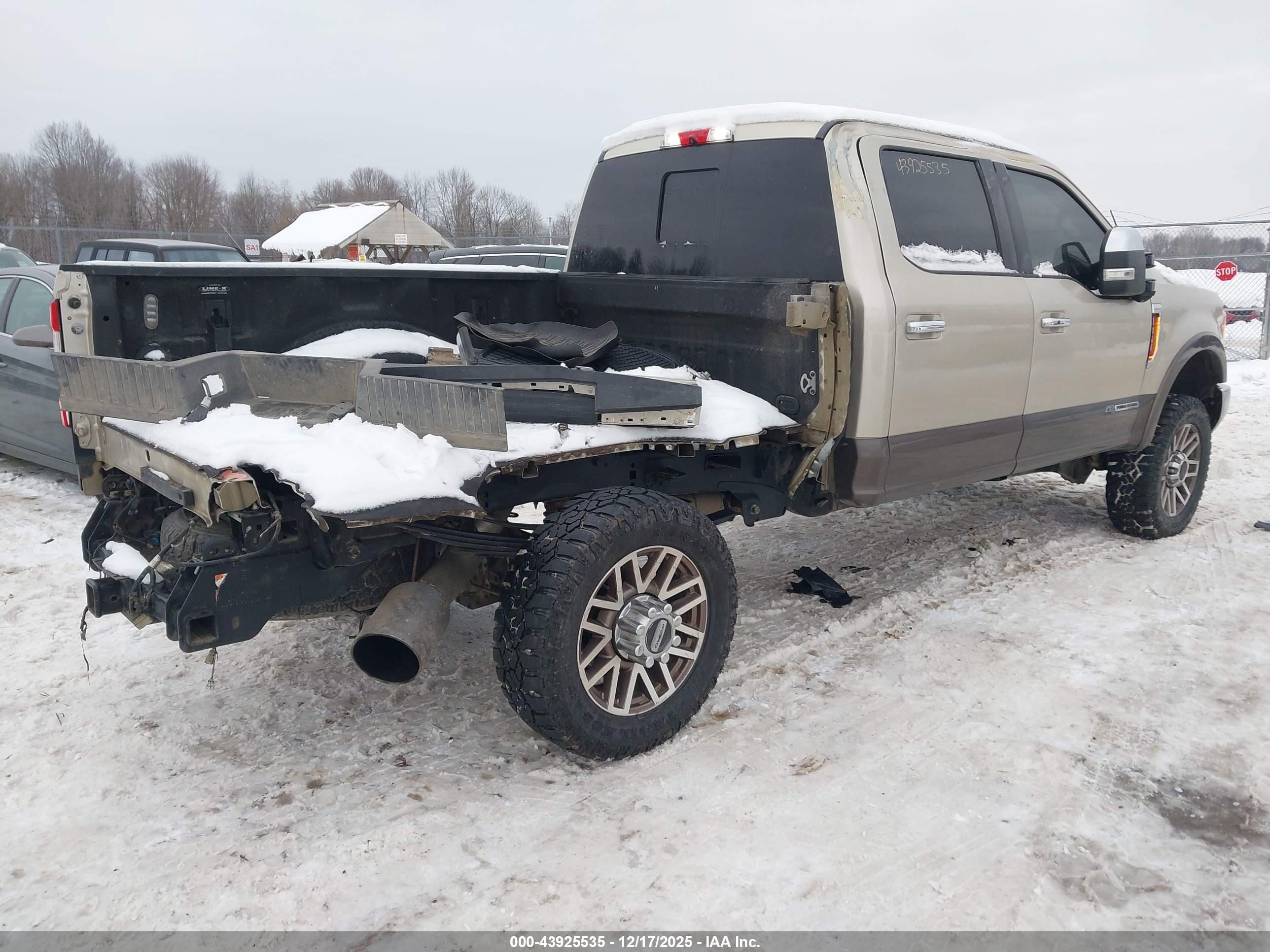 FORD F-350 image 4