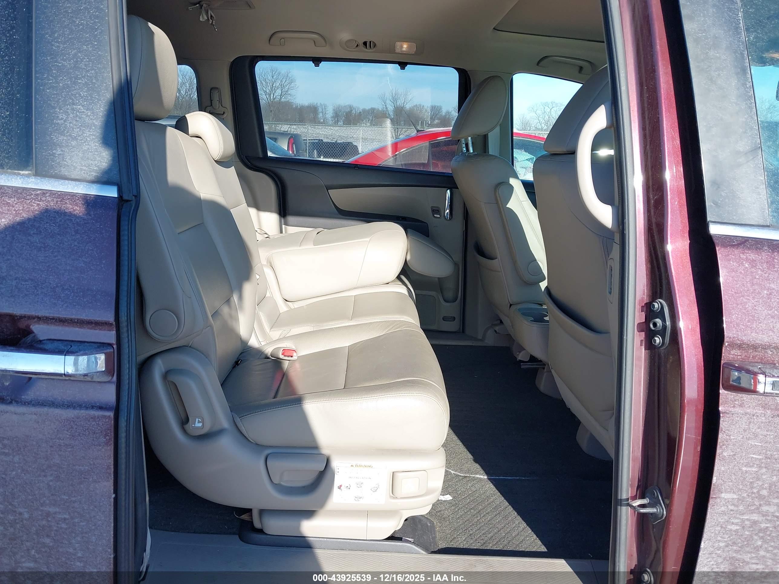 HONDA ODYSSEY image 8