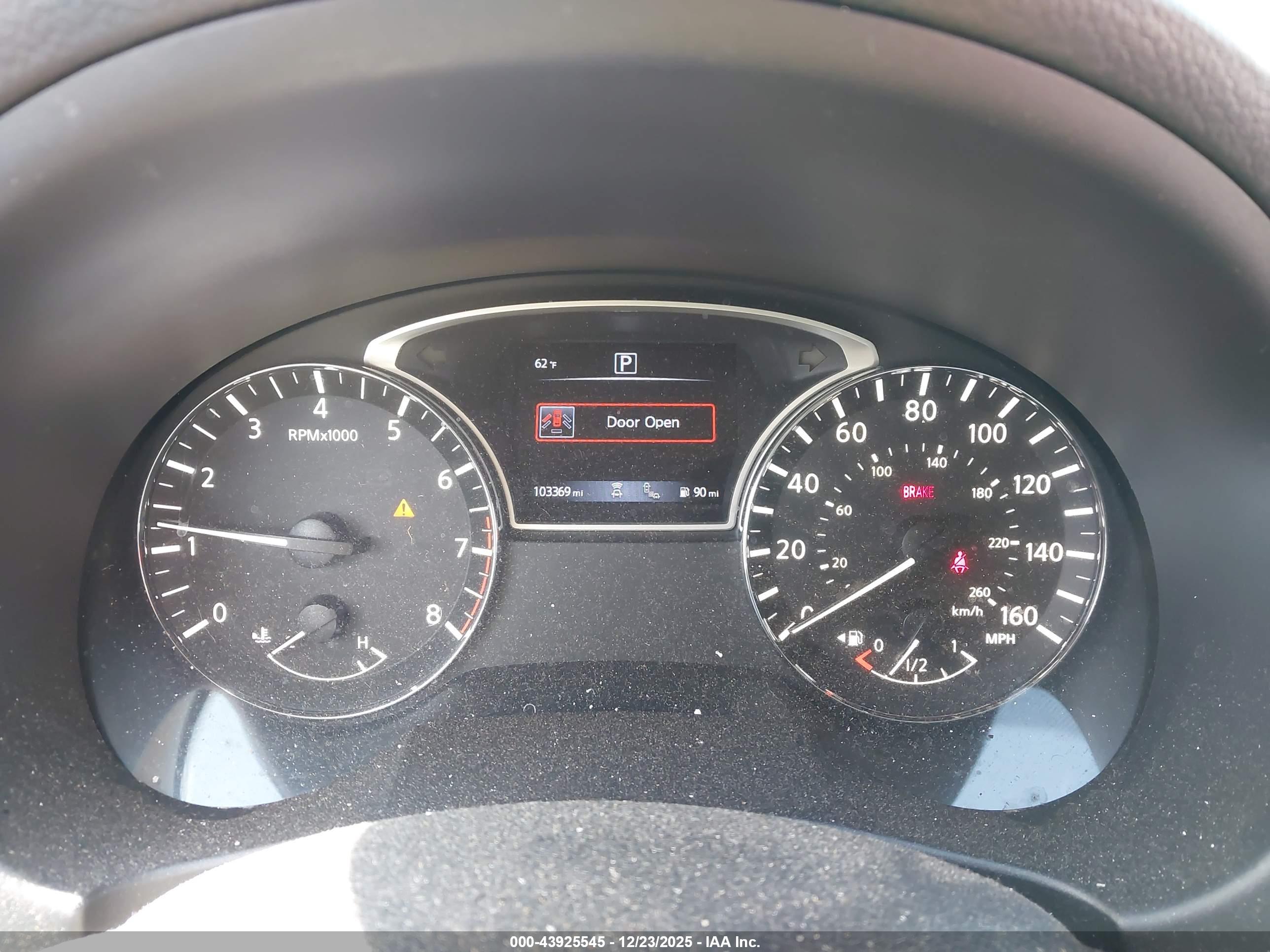 NISSAN ALTIMA image 7