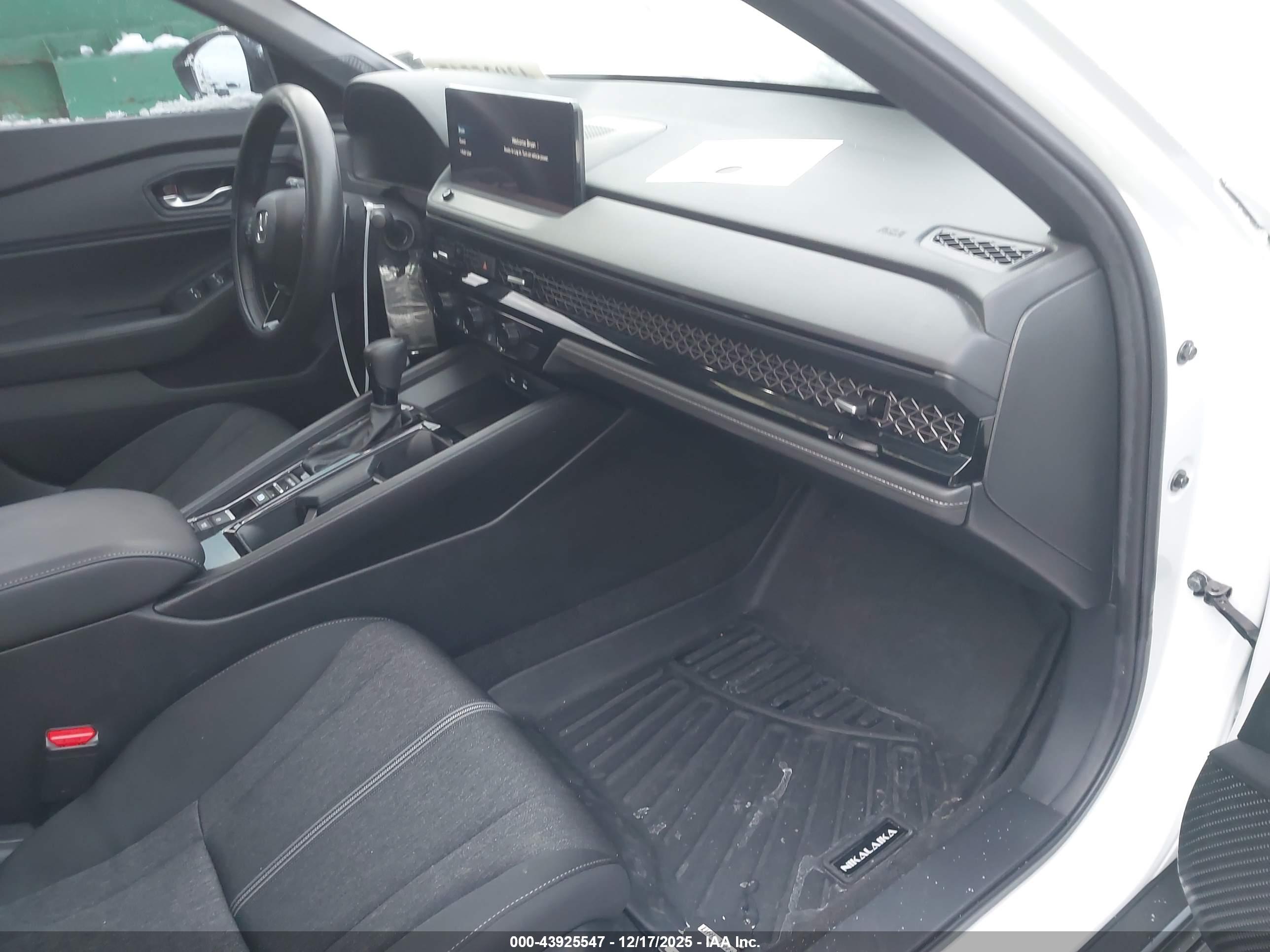 HONDA ACCORD image 5
